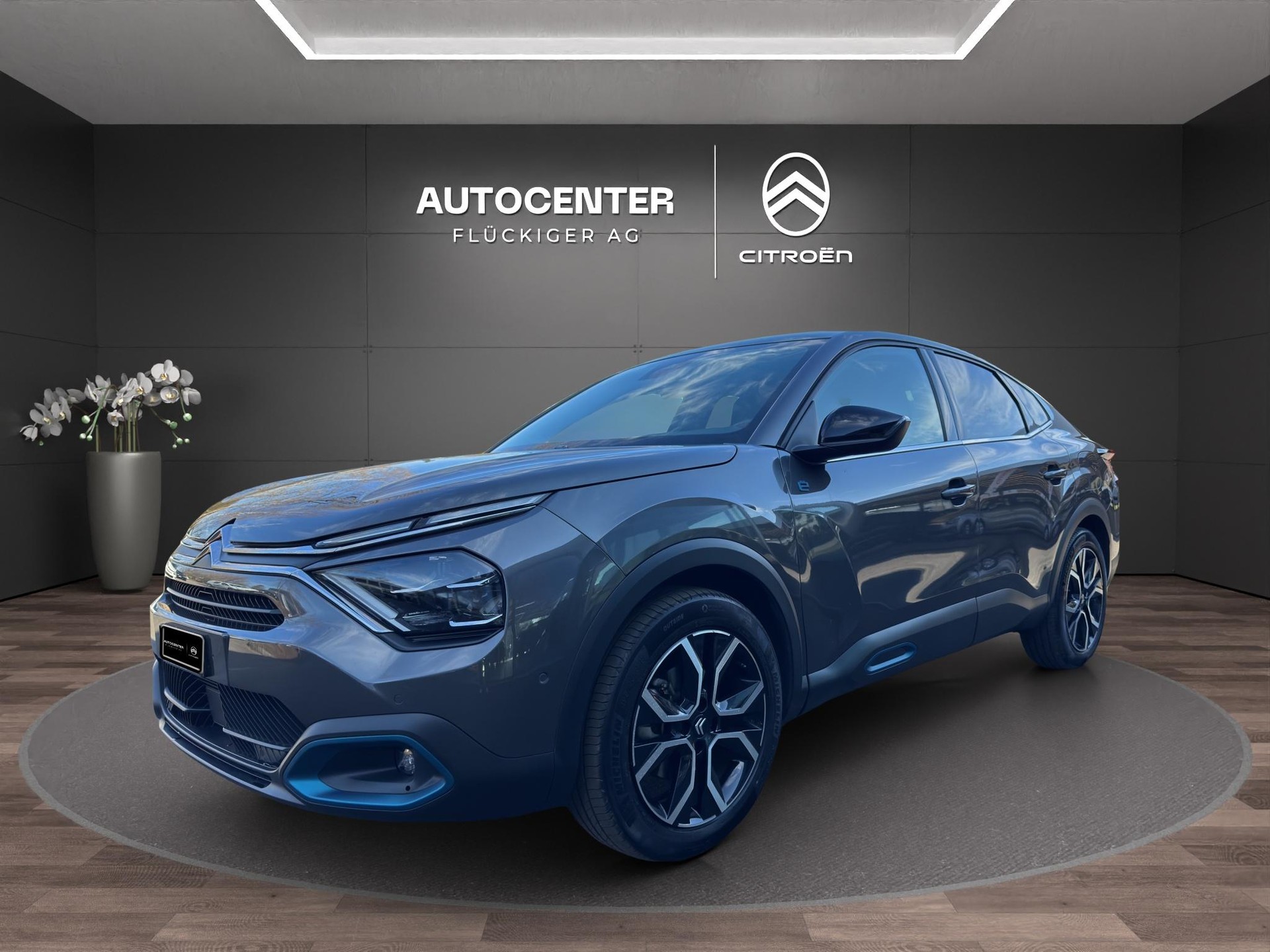 CITROEN e-C4 X Shine-image-9