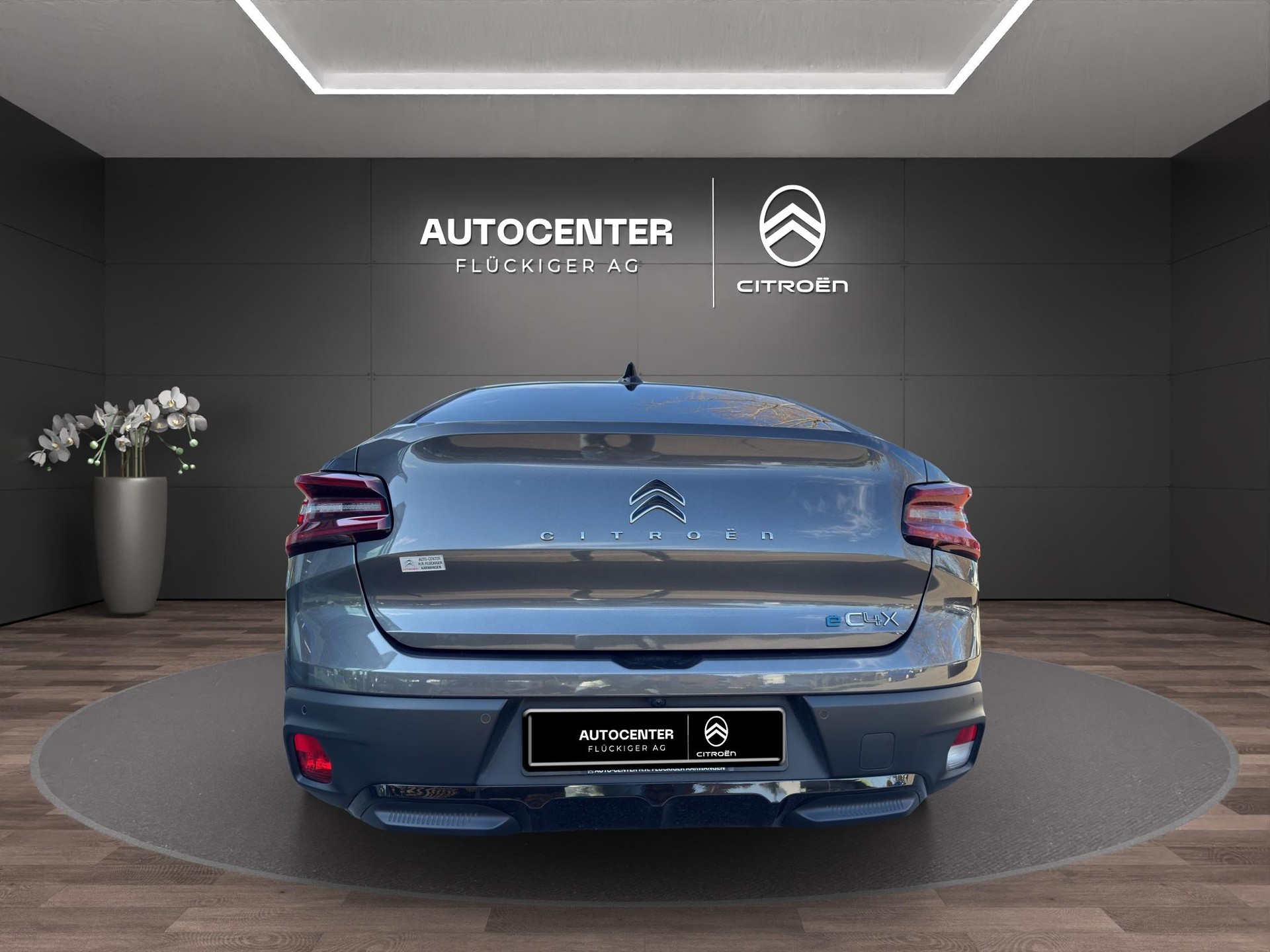 CITROEN e-C4 X Shine-image-8