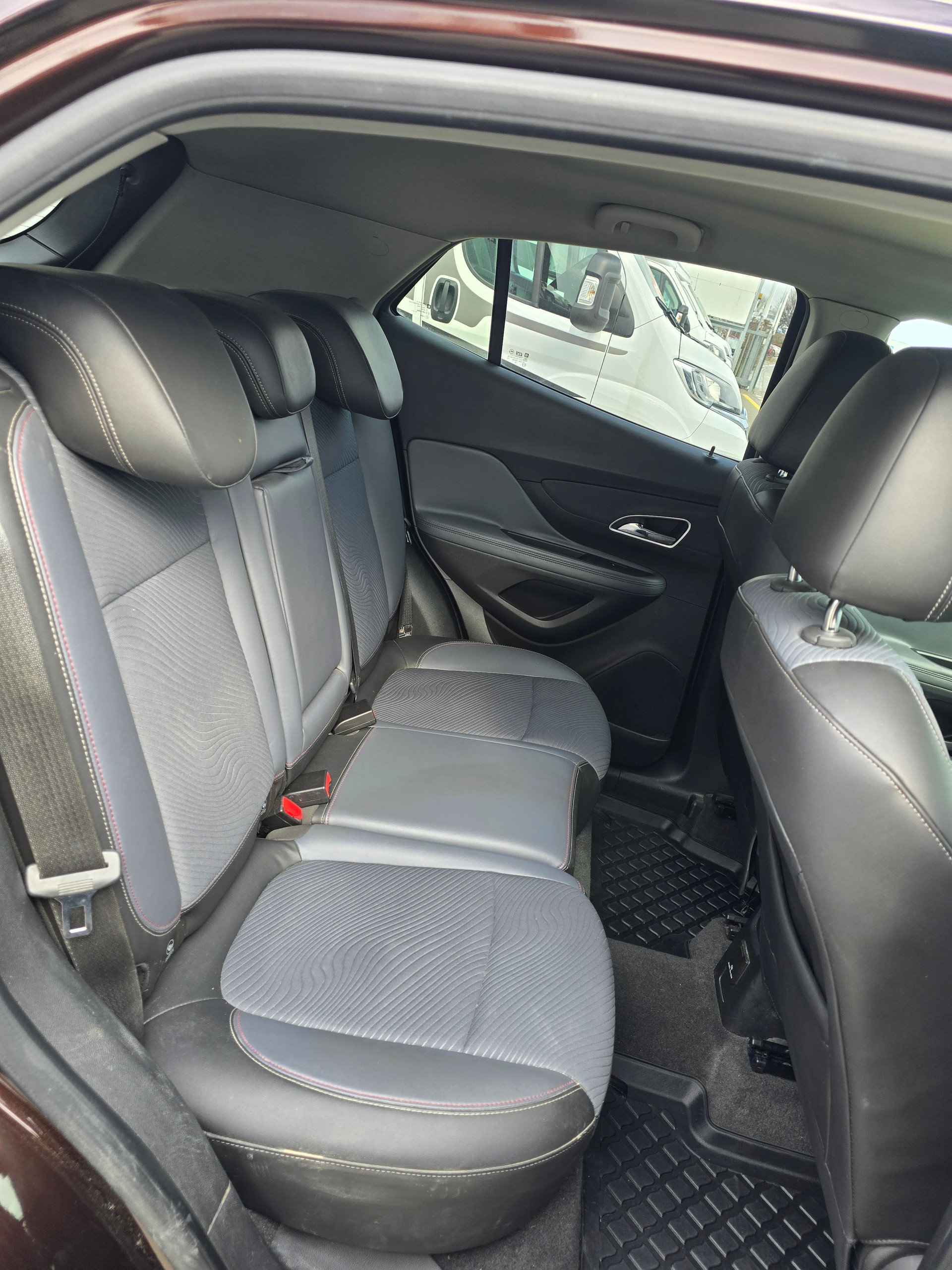 OPEL Mokka 1.7 CDTi Cosmo 2WD Automatic-image-13