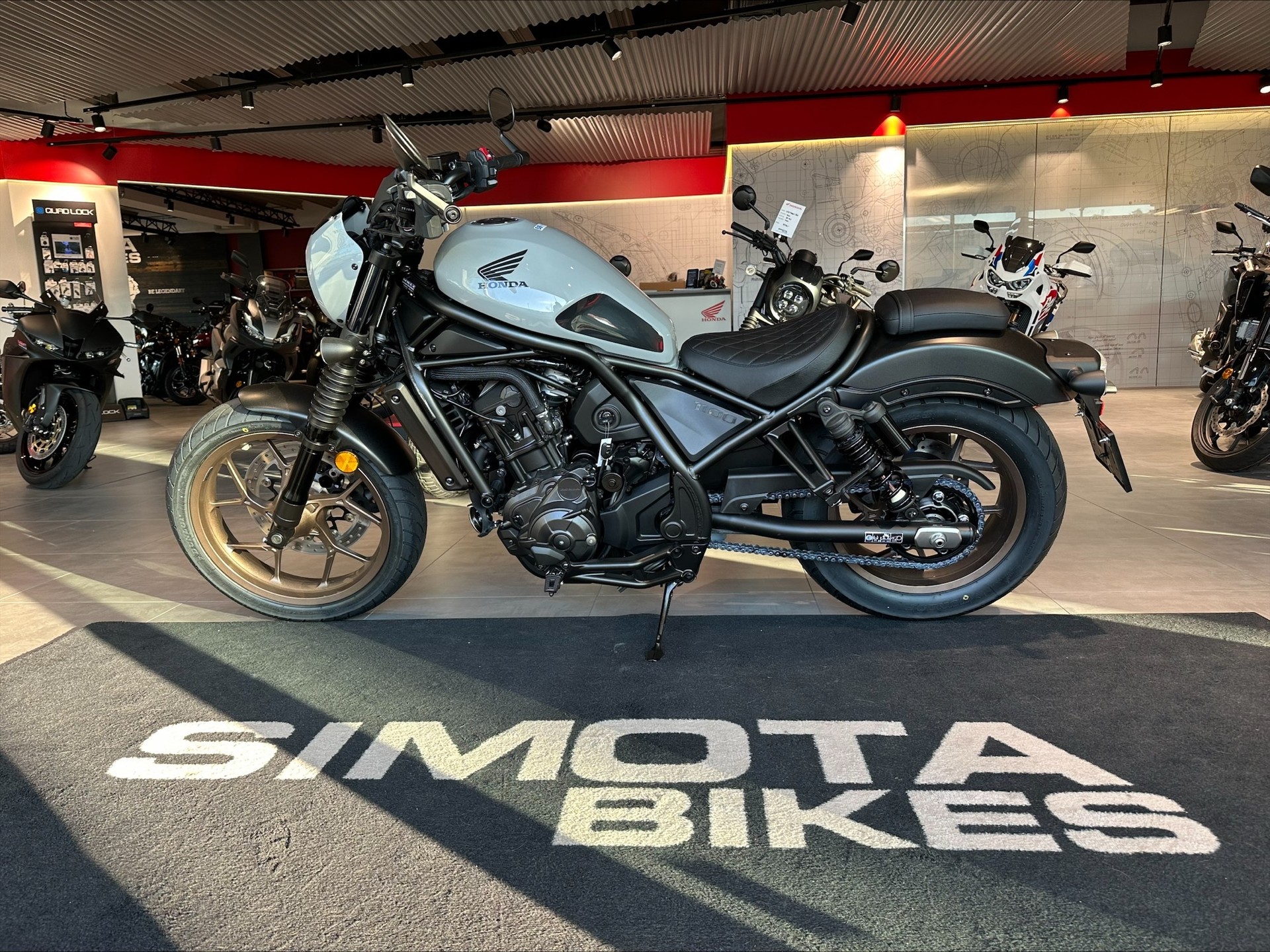 HONDA CMX 1100 Rebel Special Edition DCT-image-1