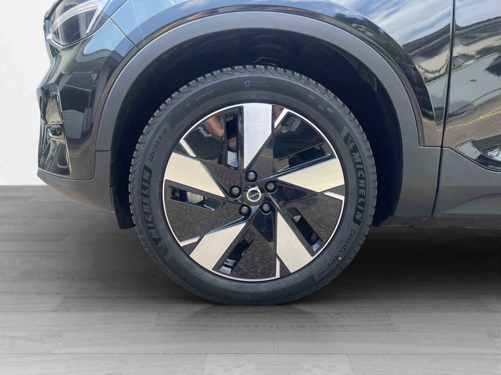 VOLVO C40 E80 Plus AWD-image-8