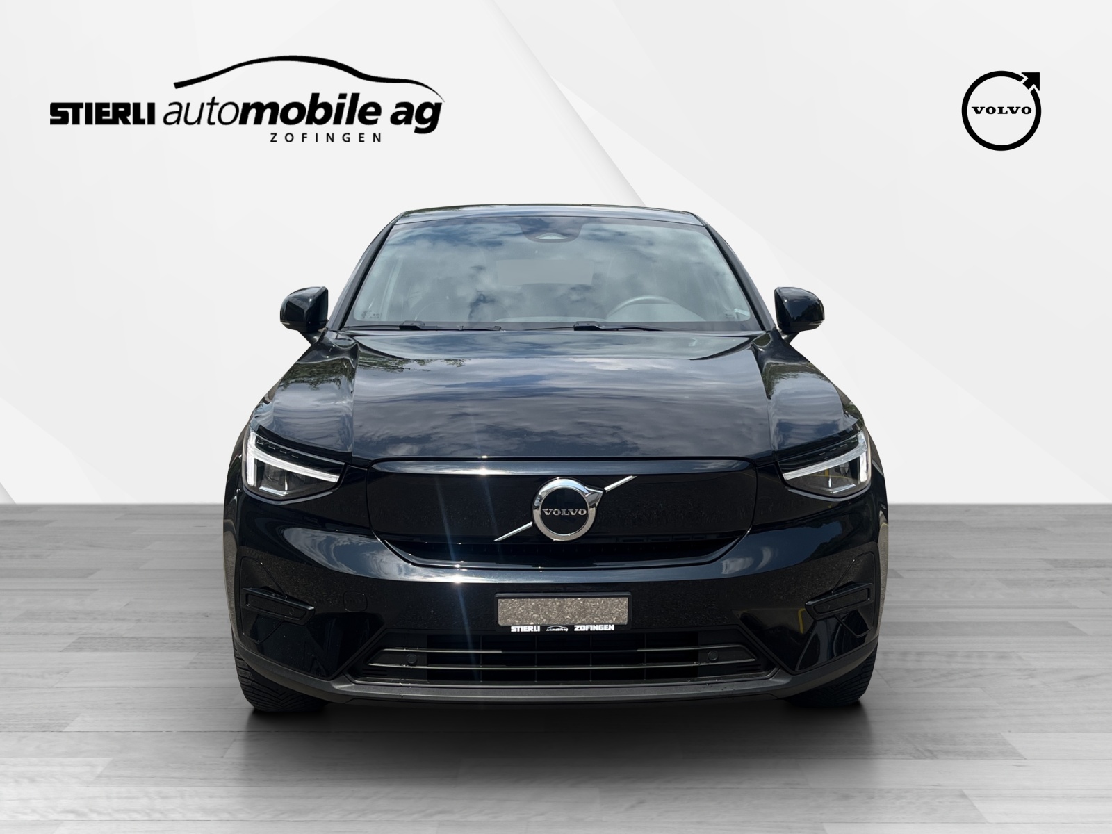 VOLVO C40 E80 Plus AWD-showroom-element-1
