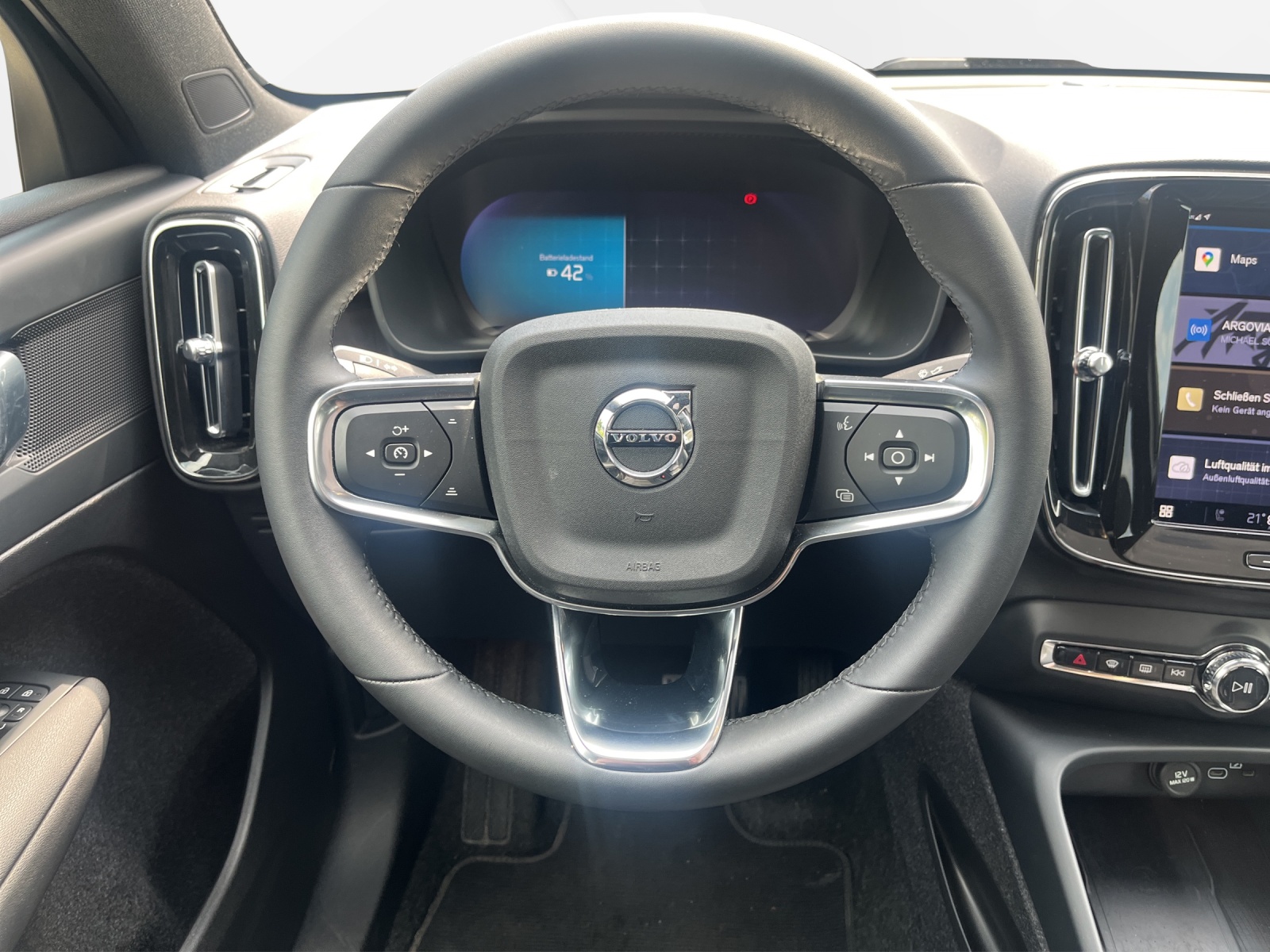 VOLVO C40 E80 Plus AWD-image-11