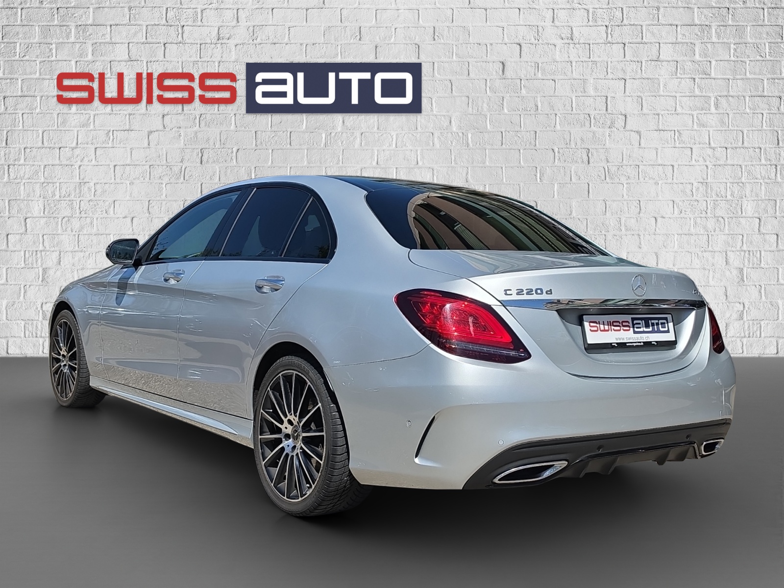 MERCEDES-BENZ C 220 d AMG Line 4Matic 9G-Tronic-image-6