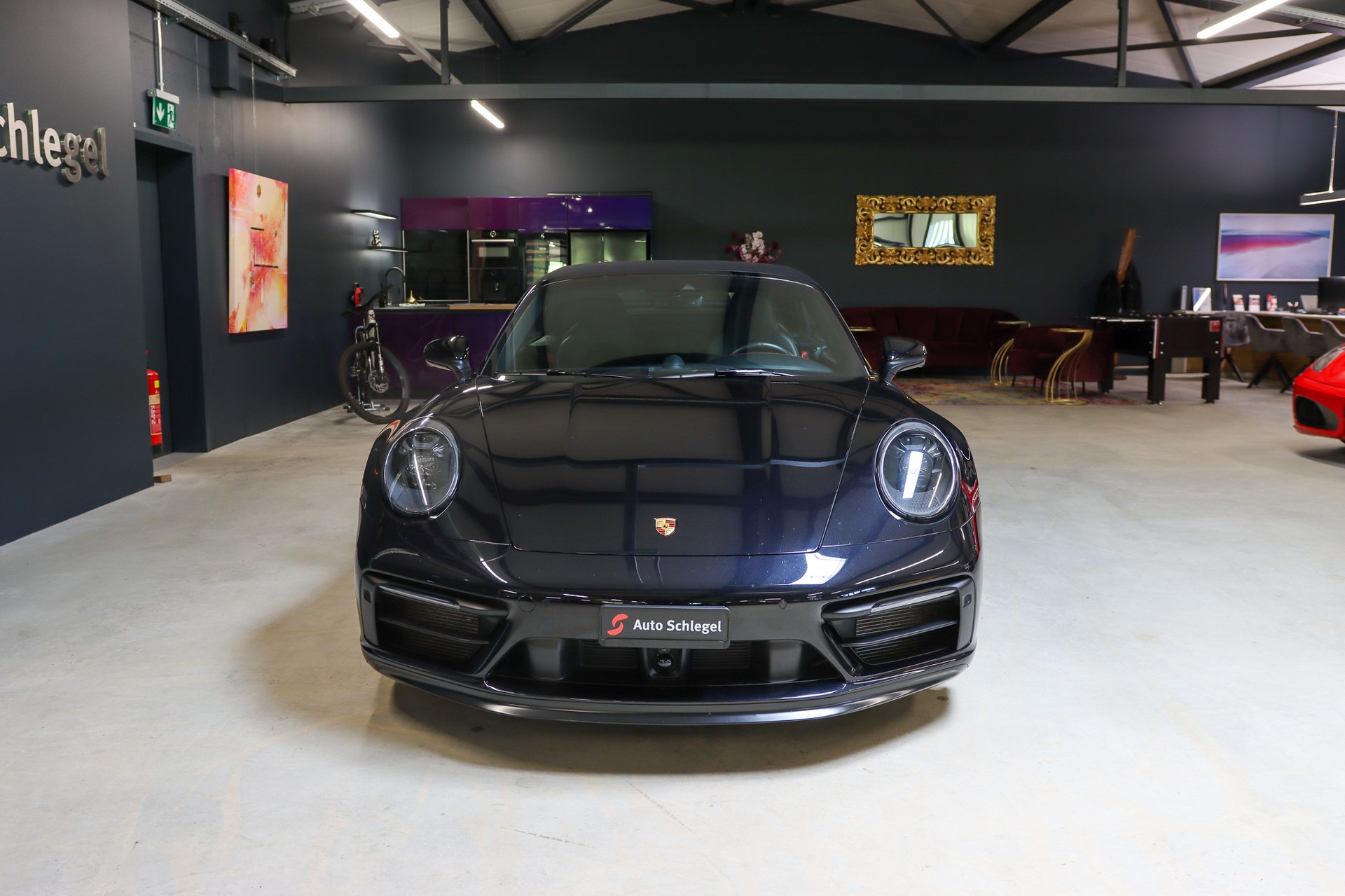 PORSCHE 911 Carrera 4 GTS Cabriolet PDK-image-1