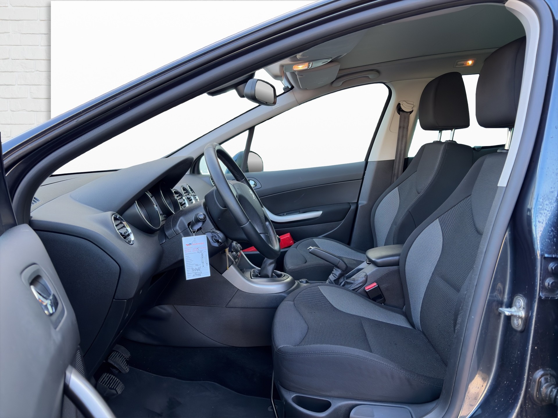 PEUGEOT 308 SW 1.6 16V VTI Trendy-showroom-element-3