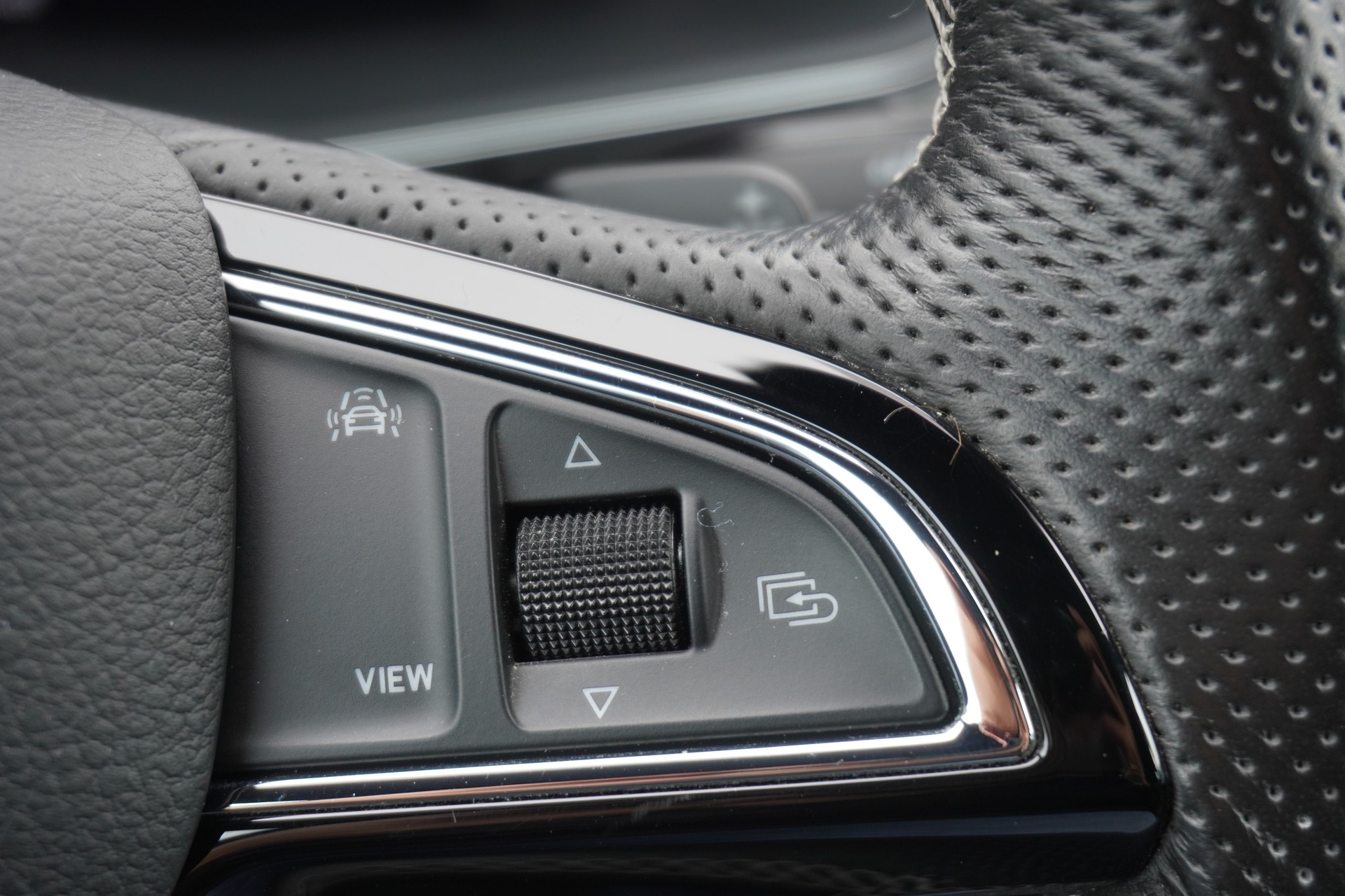 SKODA Superb 1.4 TSI Sport Line PHEV DSG-image-40
