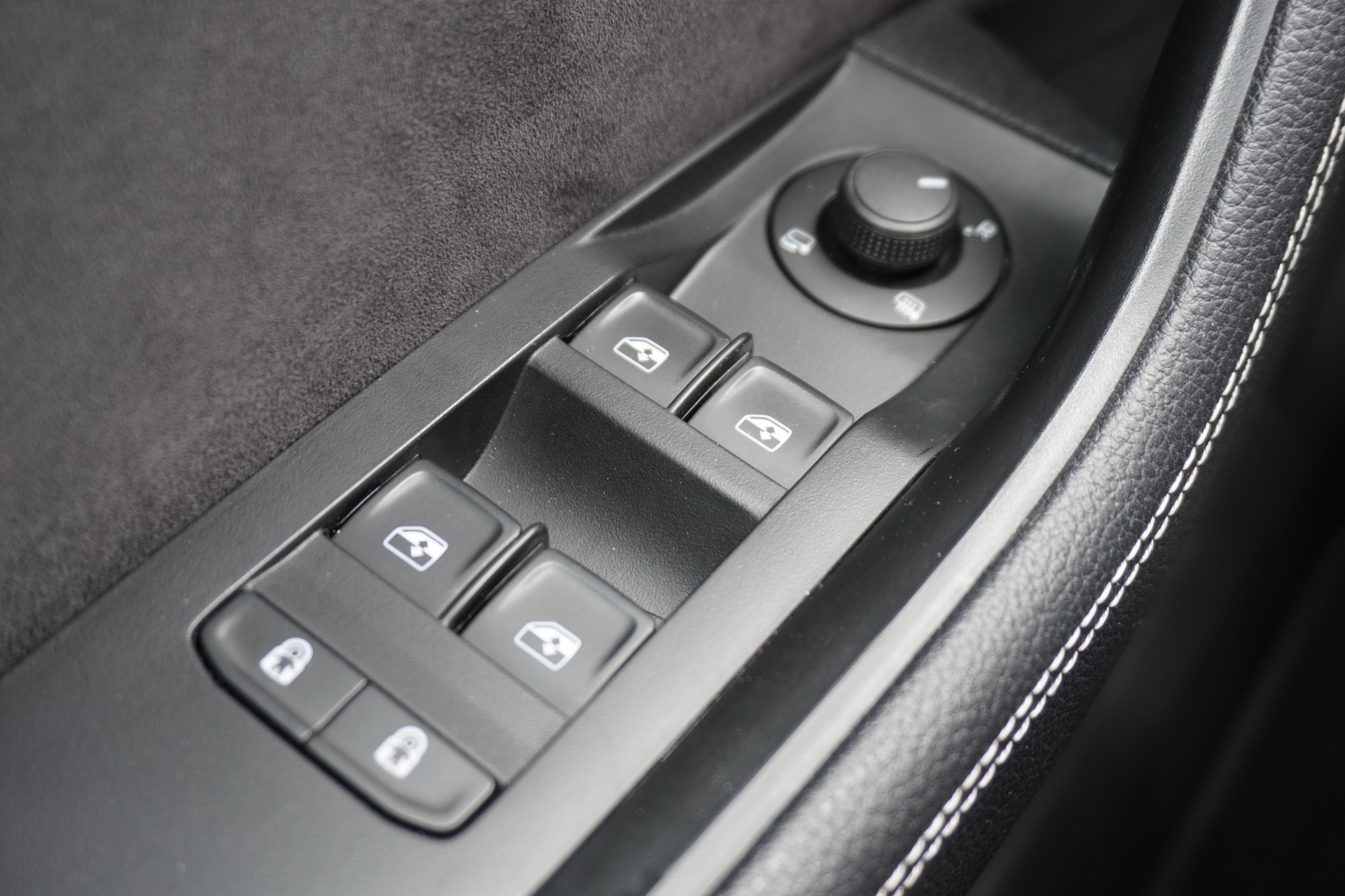 SKODA Superb 1.4 TSI Sport Line PHEV DSG-image-43