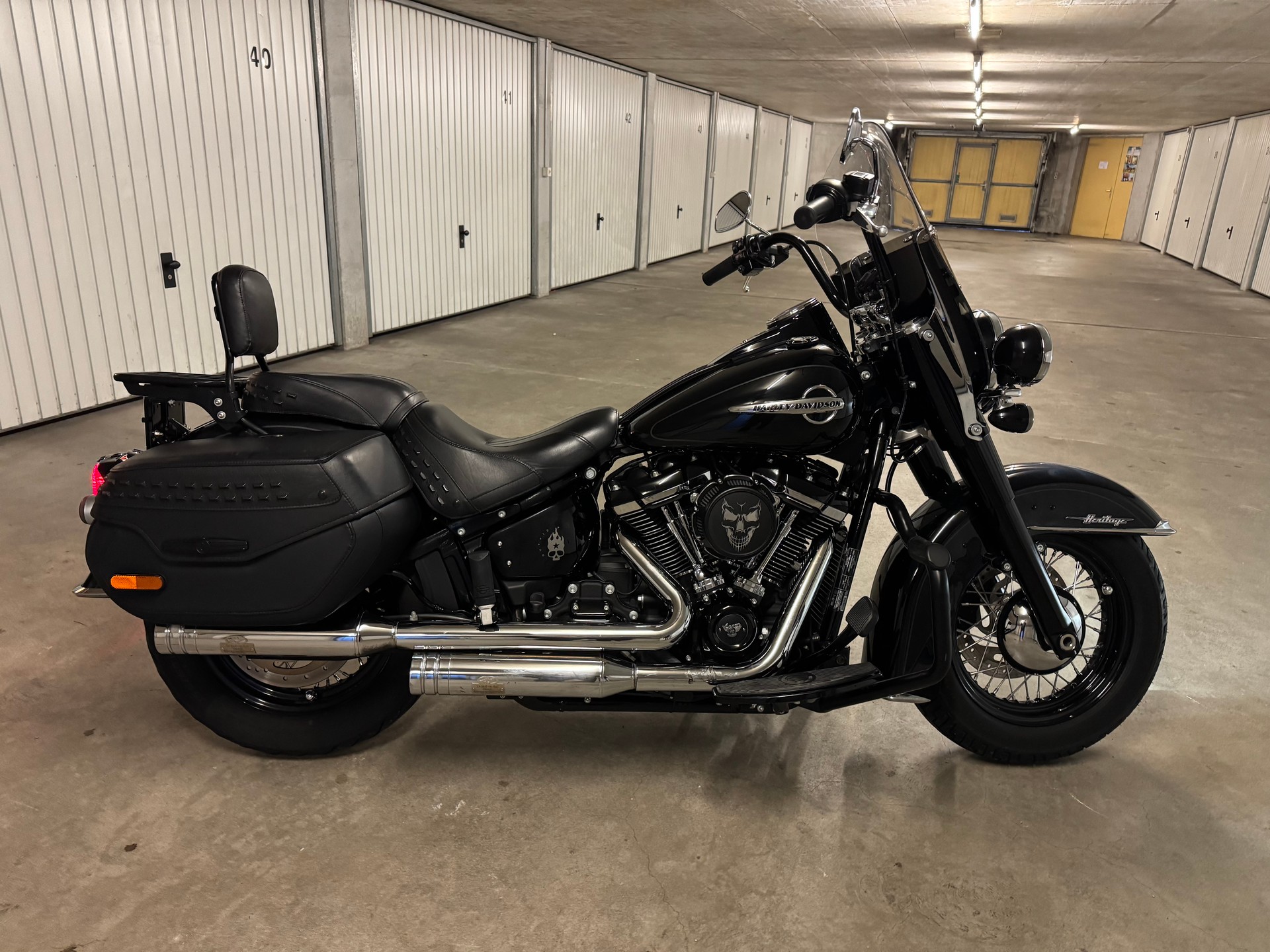 HARLEY-DAVIDSON FLHC Heritage Classic 107 ABS-image-0