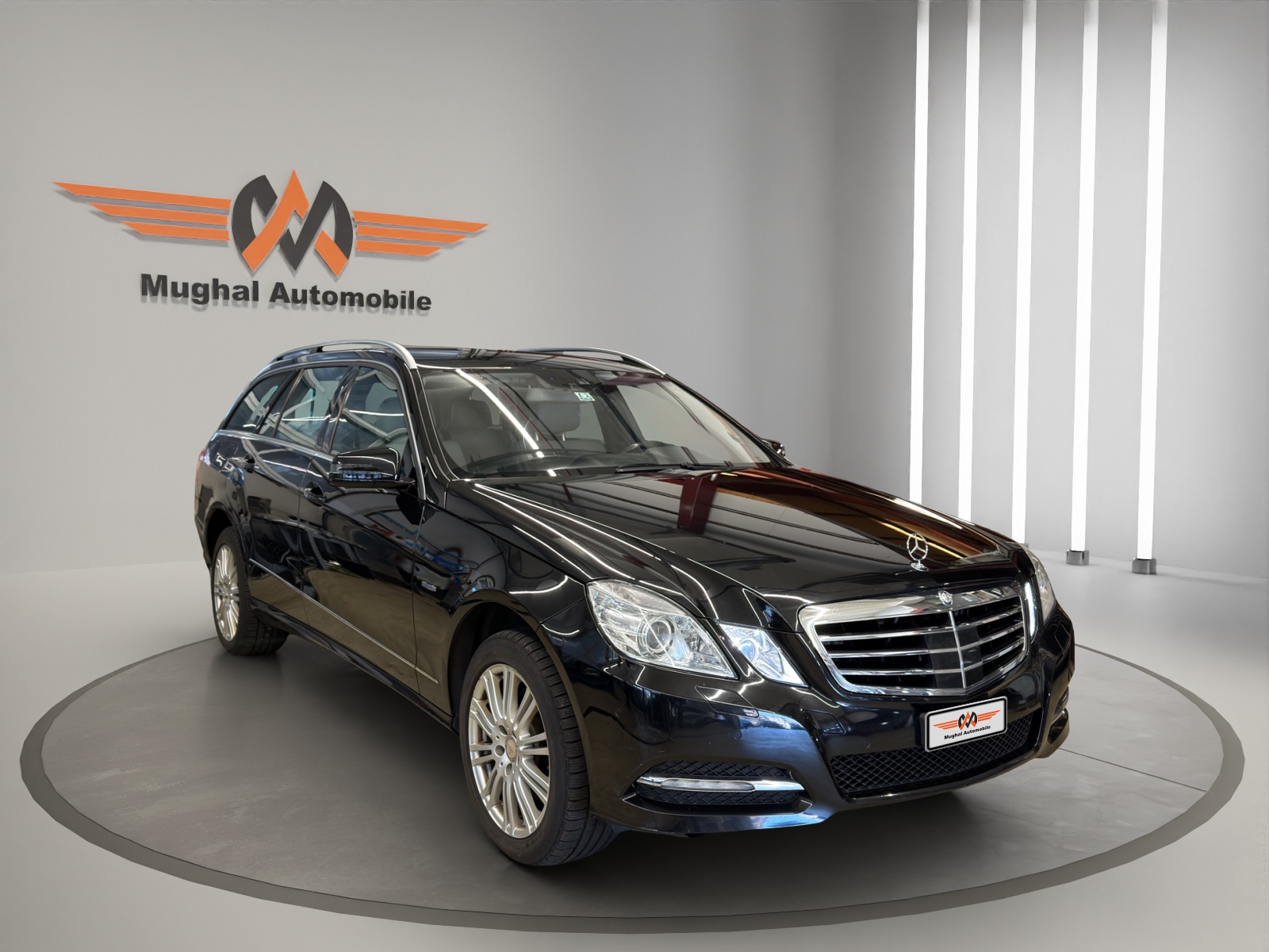MERCEDES-BENZ E 350 CDI BlueEfficiency Elégance 4Matic 7G-Tronic-image-2