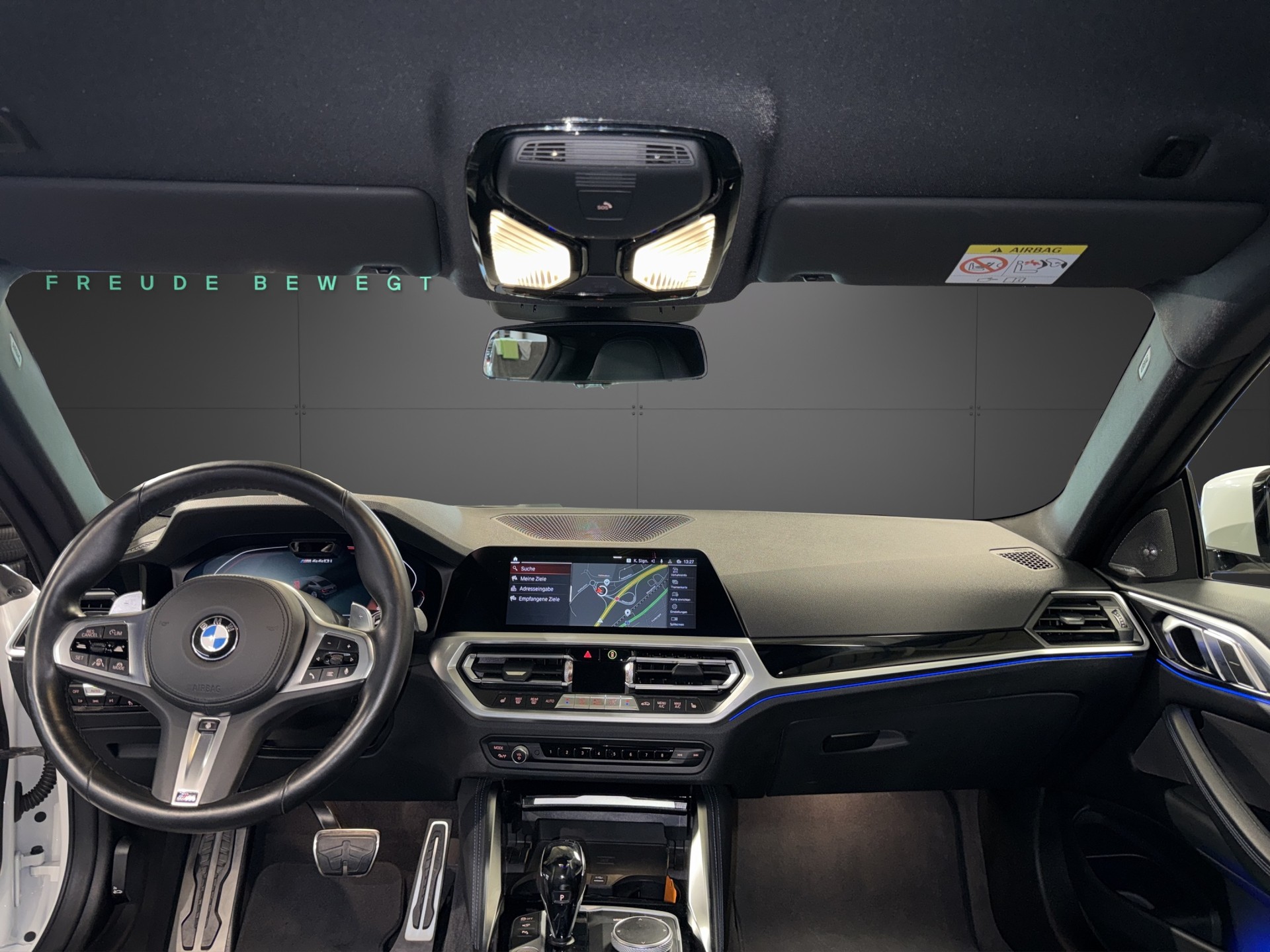 BMW M440i xDrive Coupé-image-19