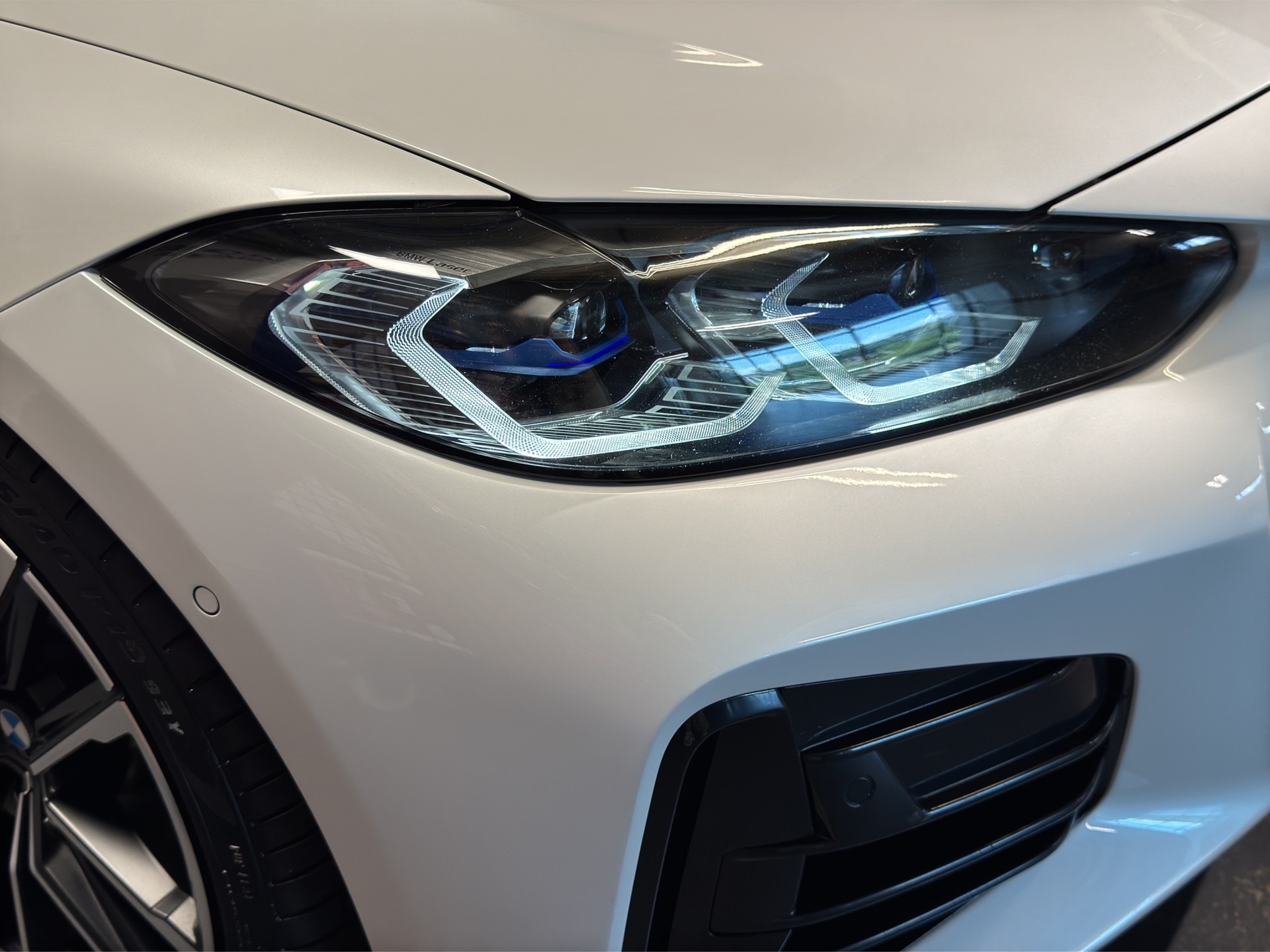 BMW M440i xDrive Coupé-image-6