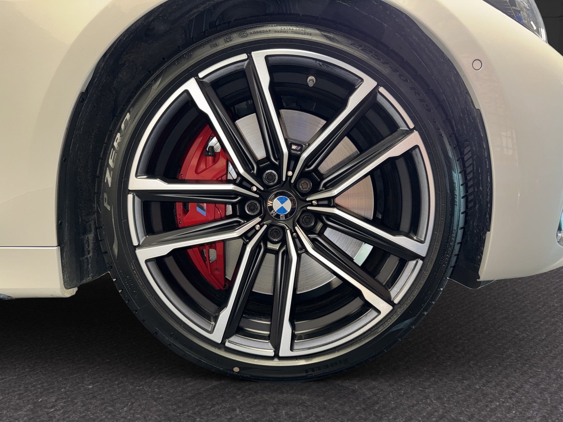 BMW M440i xDrive Coupé-image-14