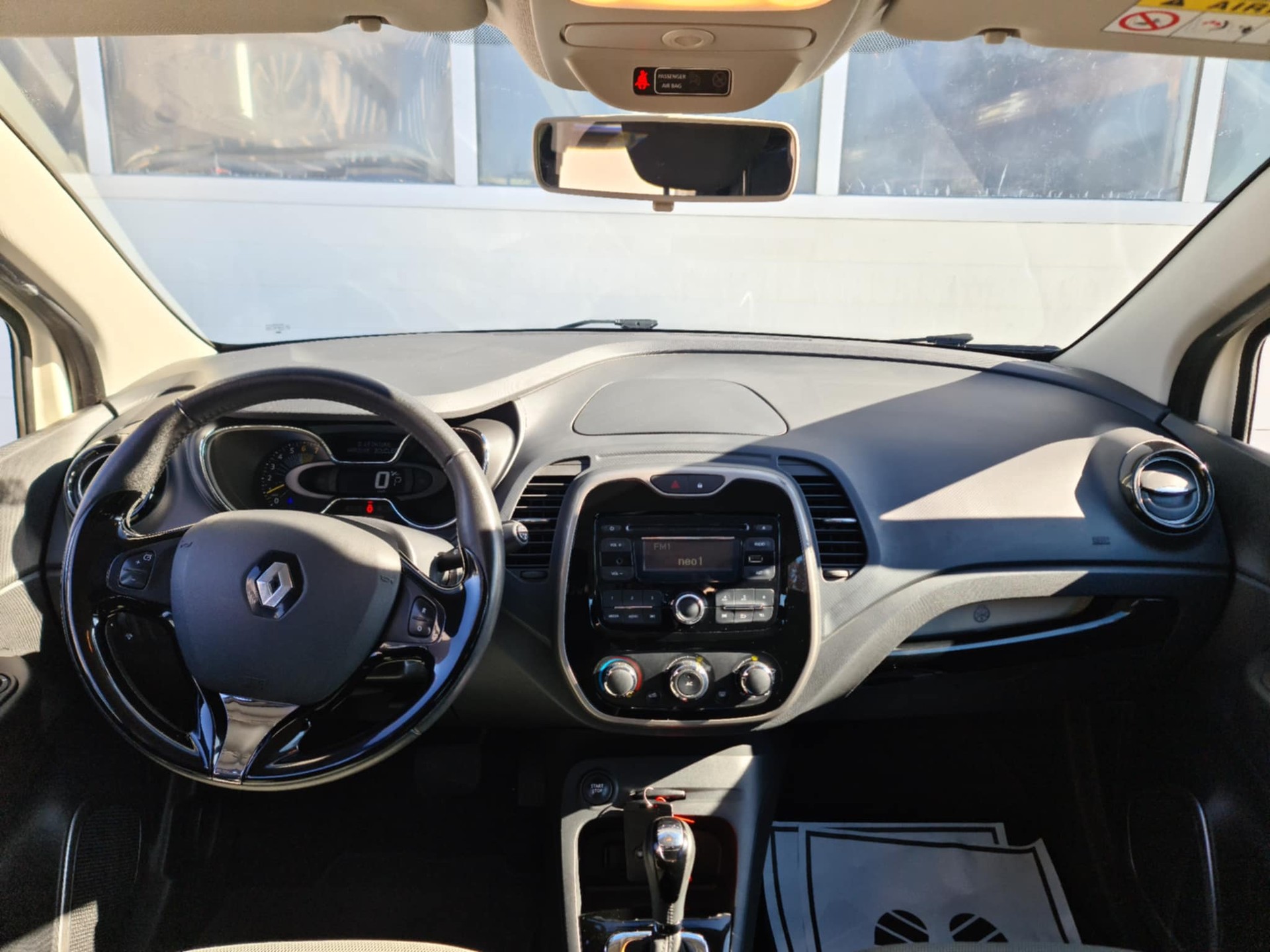 RENAULT Captur 1.2 T 16V Dynamique EDC-image-9