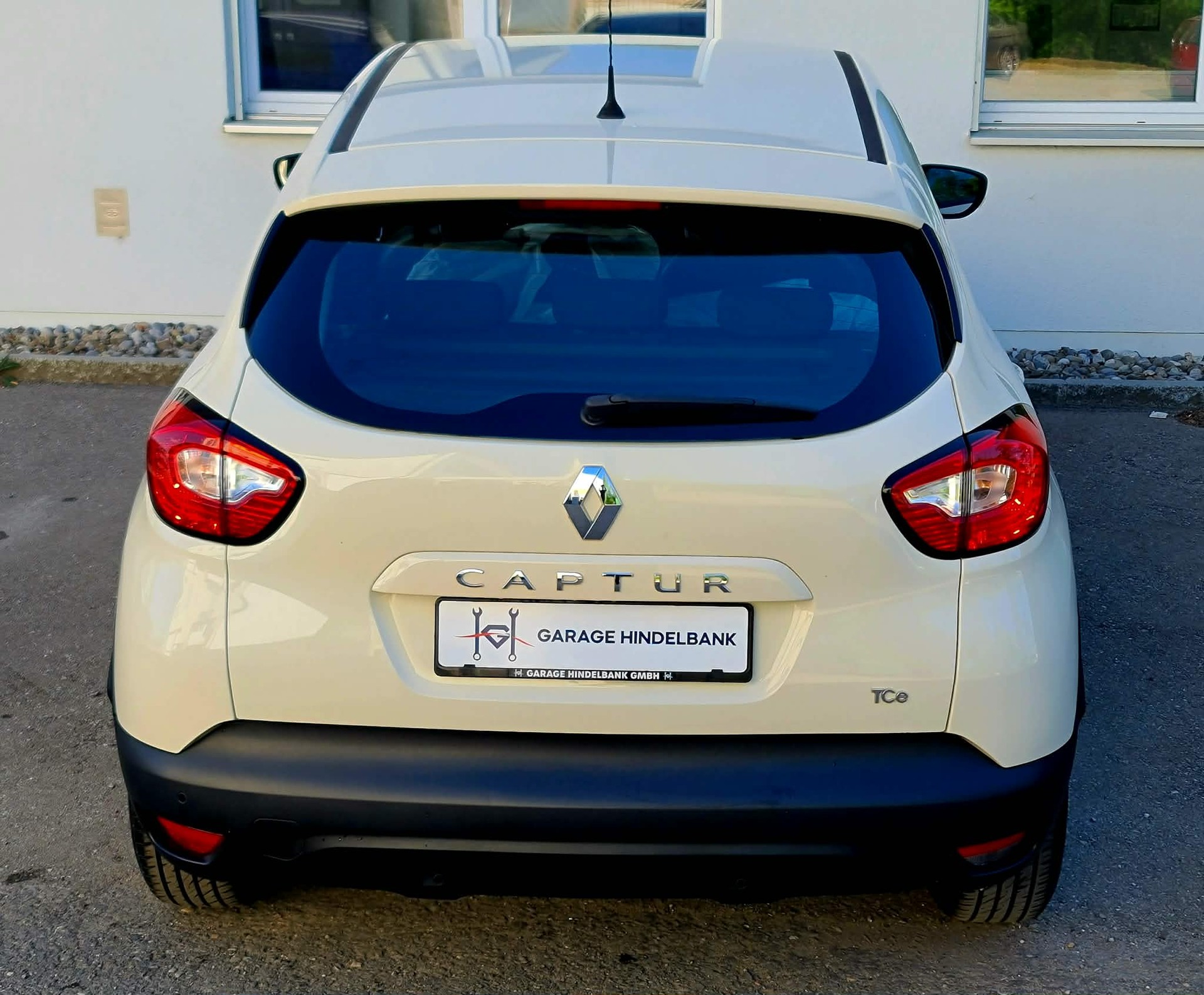 RENAULT Captur 1.2 T 16V Dynamique EDC-image-7