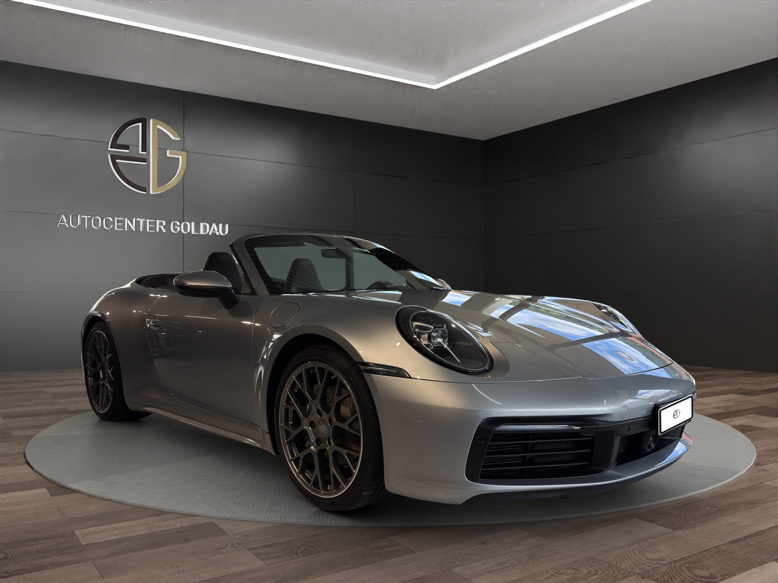 PORSCHE 911 Carrera 4 Cabriolet PDK-image-5