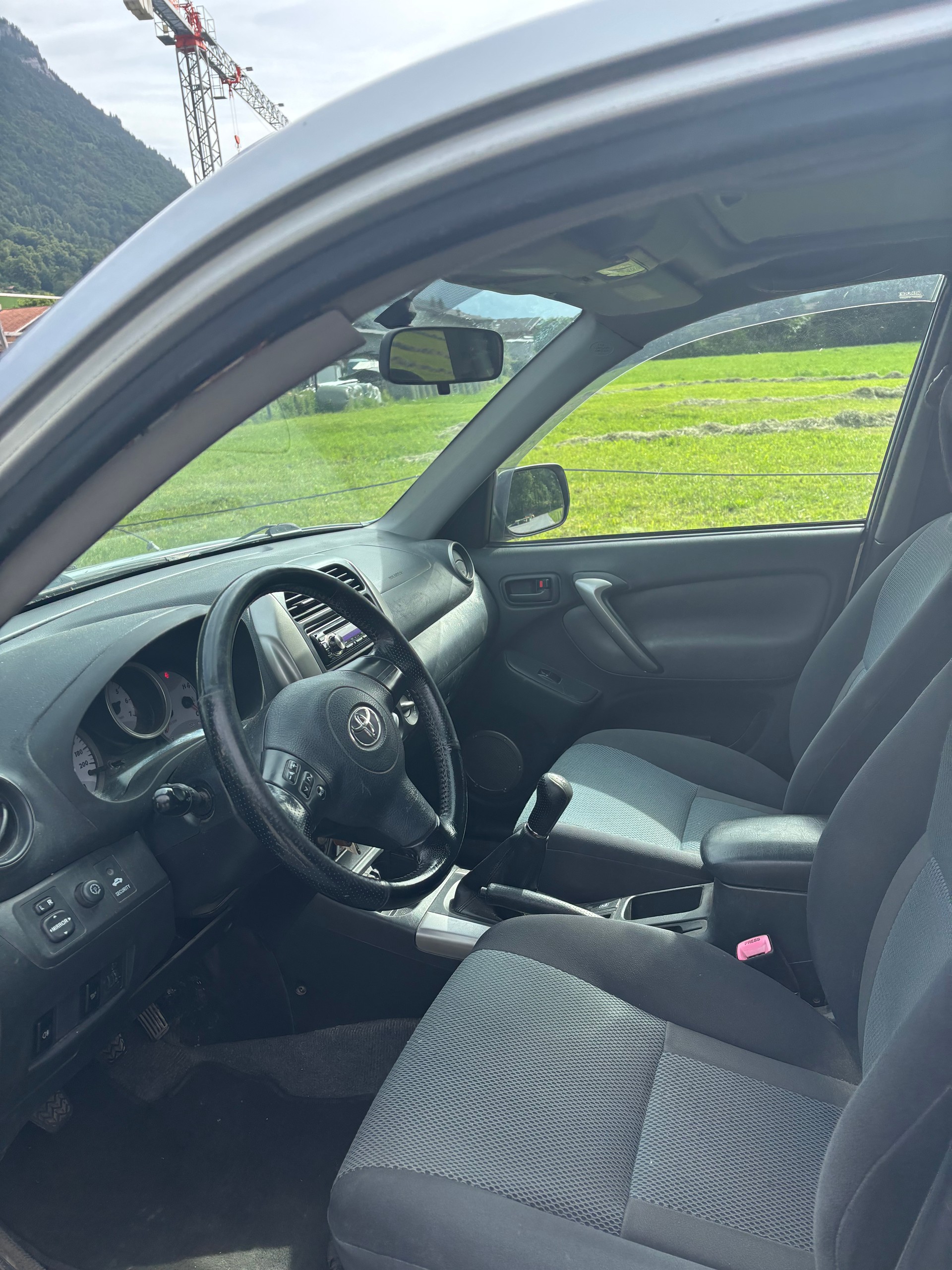TOYOTA RAV-4 2.0 D4D Linea Luna-image-4