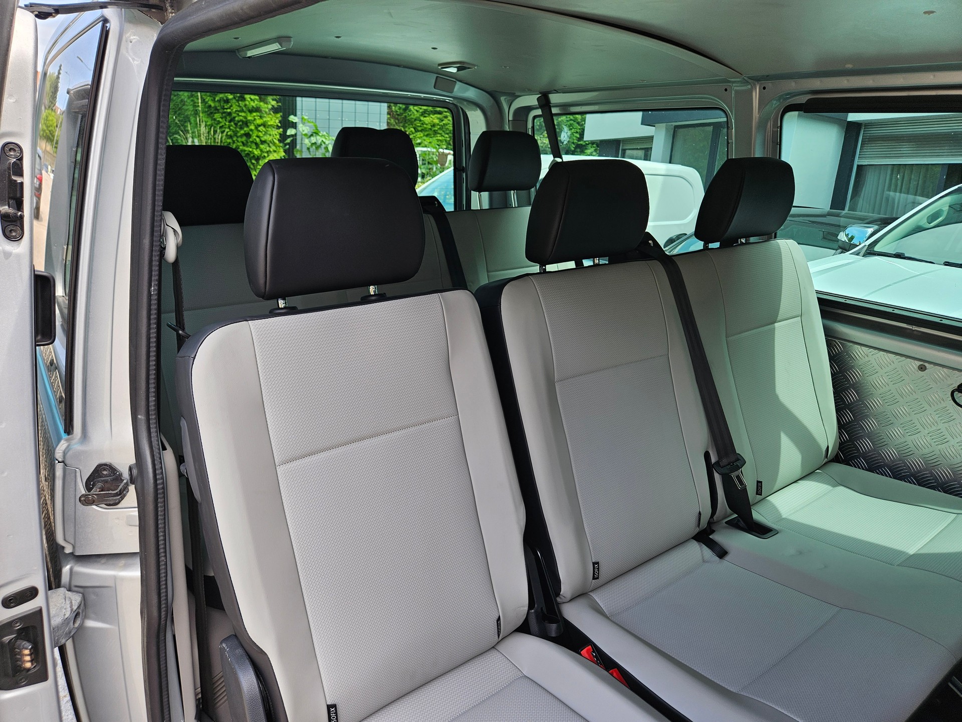 VW T6 2.0 Bi-TDI 4Motion-image-8