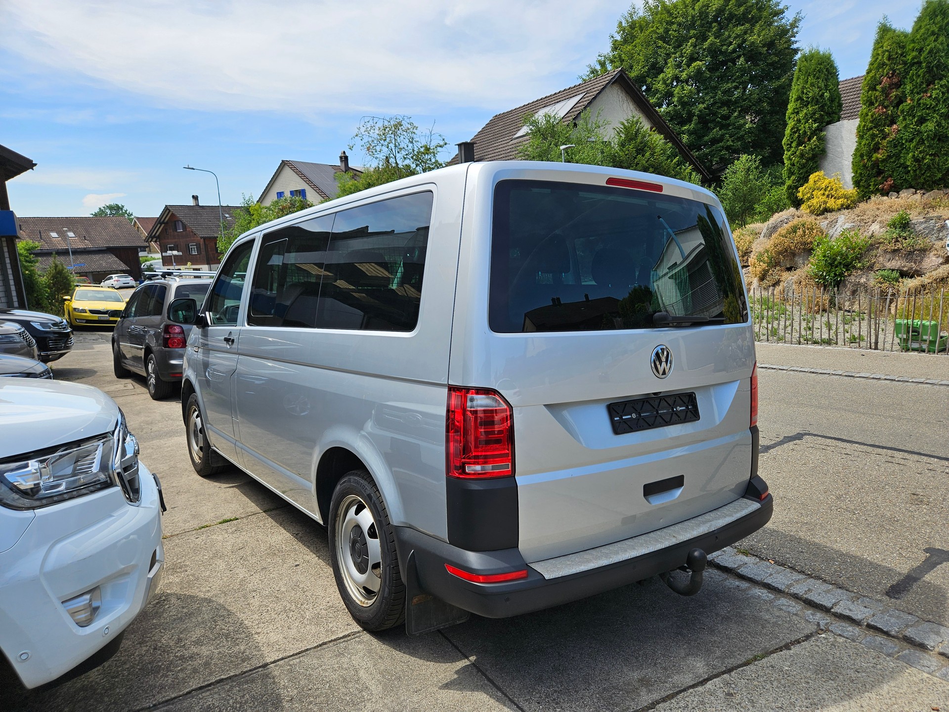 VW T6 2.0 Bi-TDI 4Motion-image-4