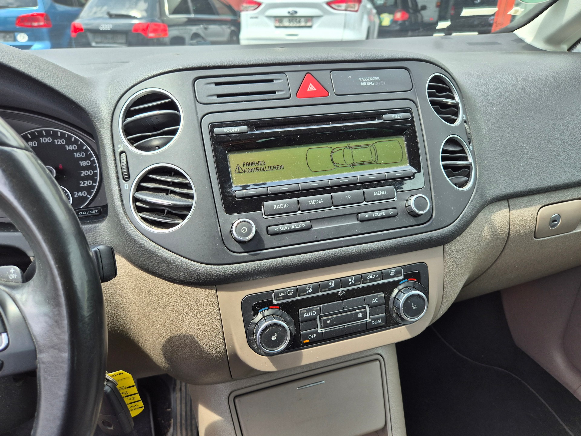 VW Golf 1.2 TSI Comfortline DSG-image-12
