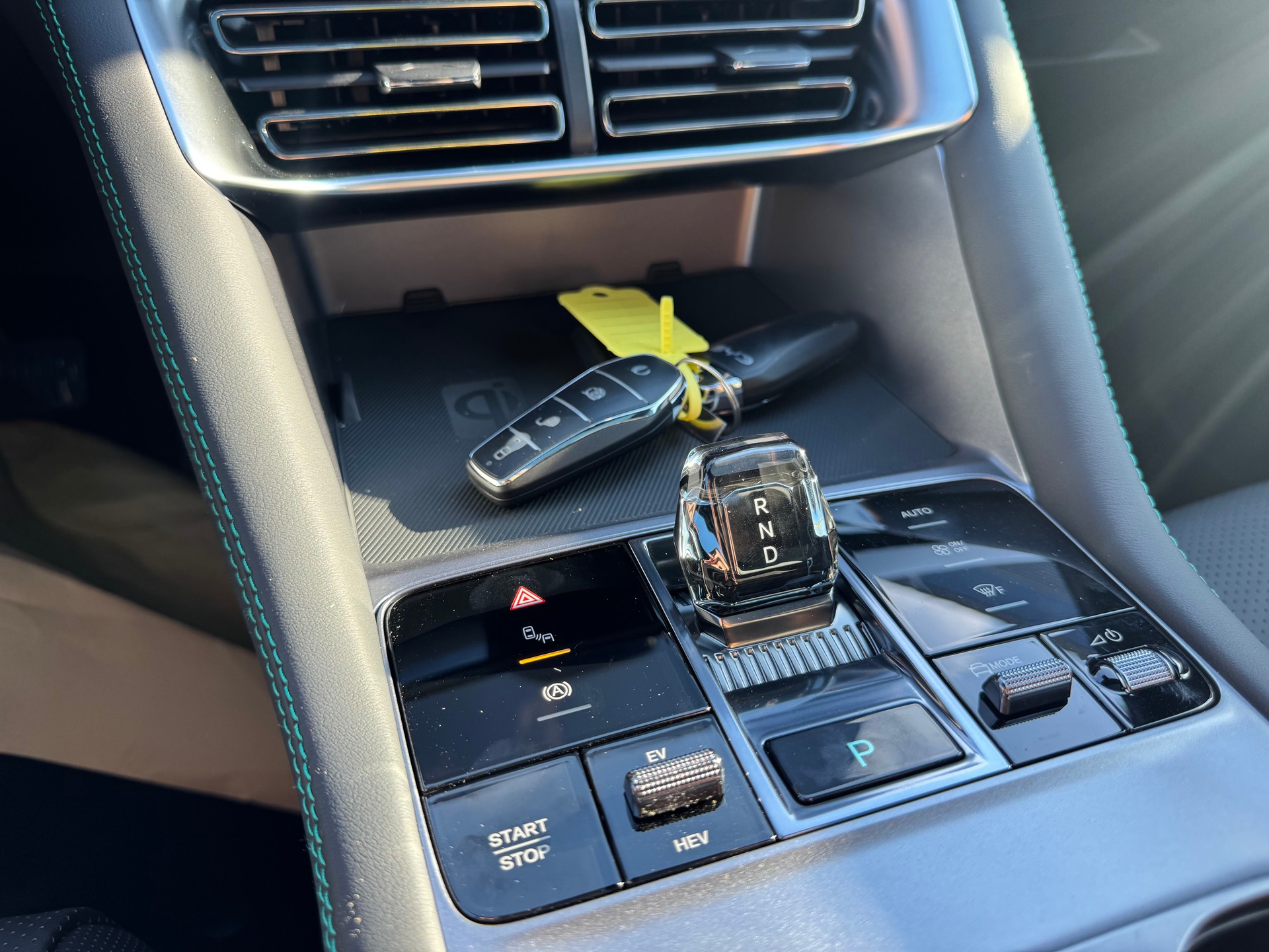 BYD Seal U DM-i Design AWD-image-21