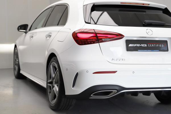 MERCEDES-BENZ A 220 4Matic 8G-DCT-showroom-element-3