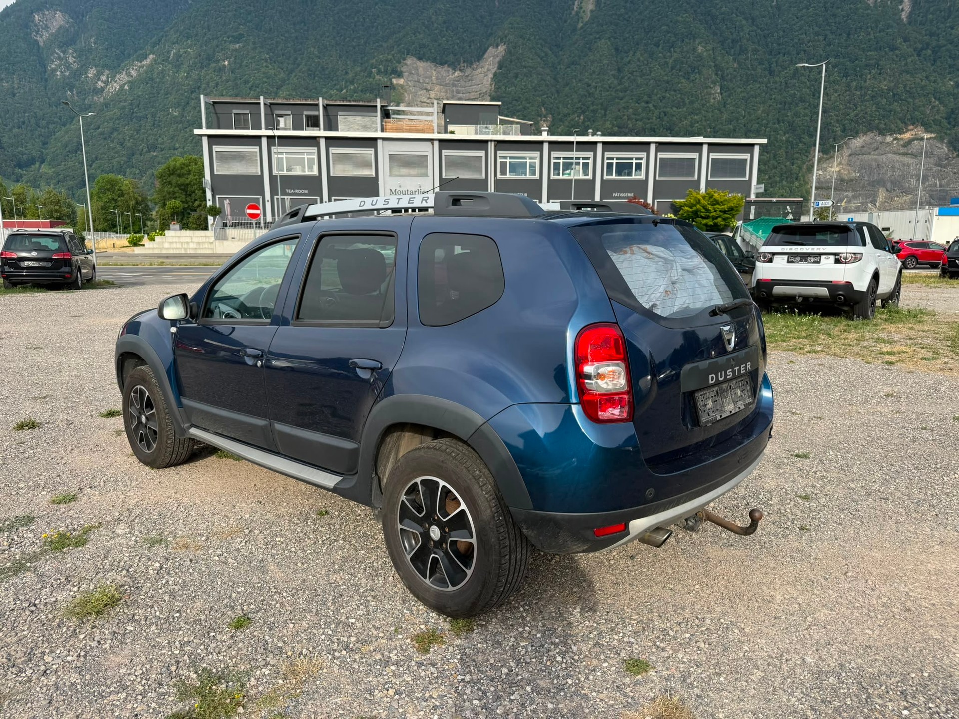 DACIA Duster 1.2 T Lauréate 4x4-image-3