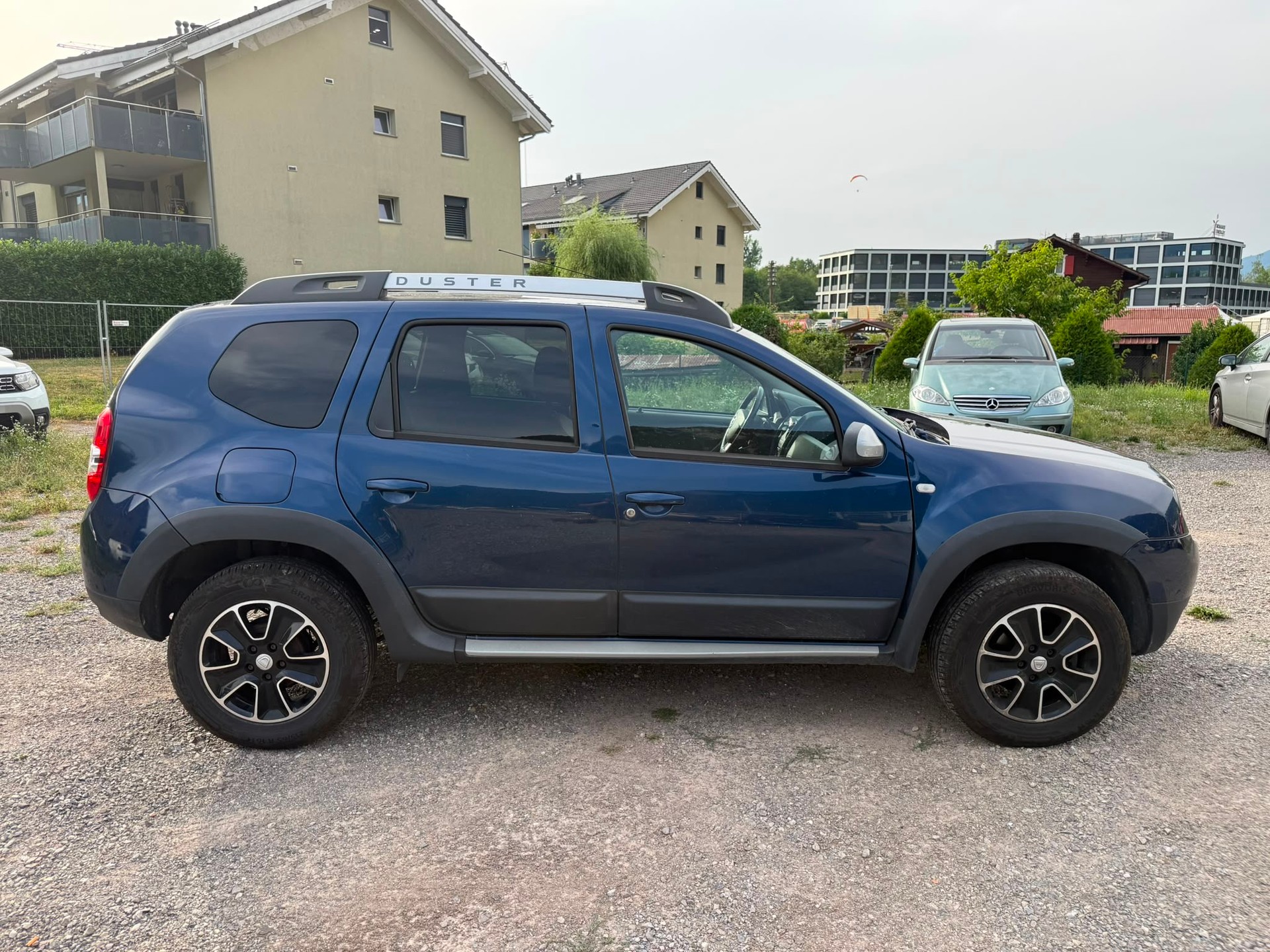DACIA Duster 1.2 T Lauréate 4x4-image-7
