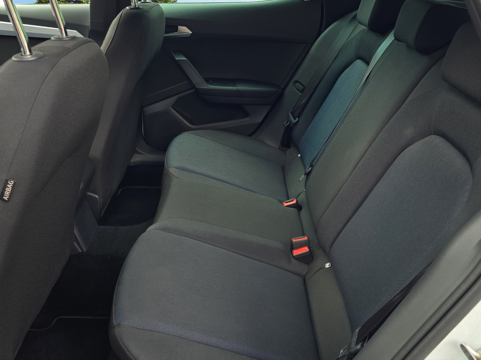 SEAT Arona 1.5 Eco TSI FR DSG-image-7