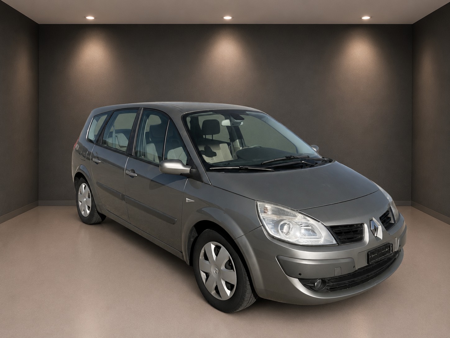 RENAULT Grand Scénic 2.0 16V Fairway Automatic-showroom-element-1