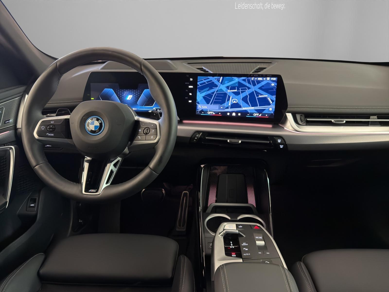 BMW X1 30e xDrive M-SportPaket-image-12