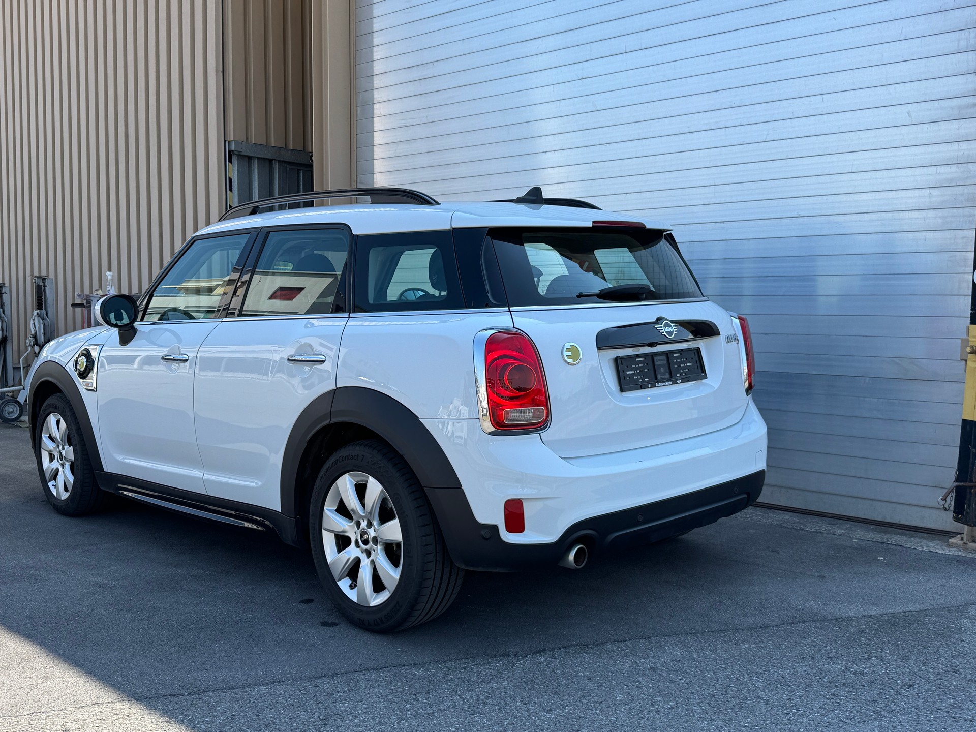 MINI Countryman Cooper S E ALL4 Steptronic-showroom-element-3