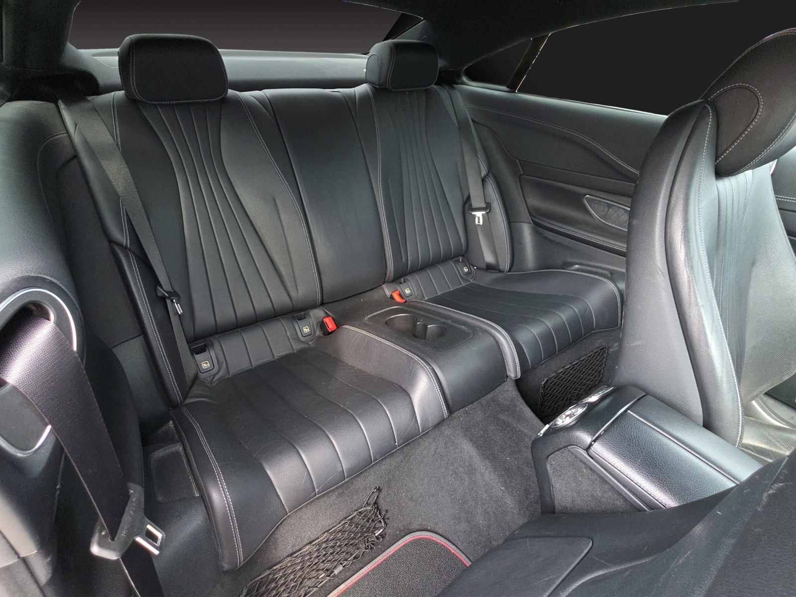 MERCEDES-BENZ E 400 Coupé AMG Line 4 Matic 9G-Tronic-image-17