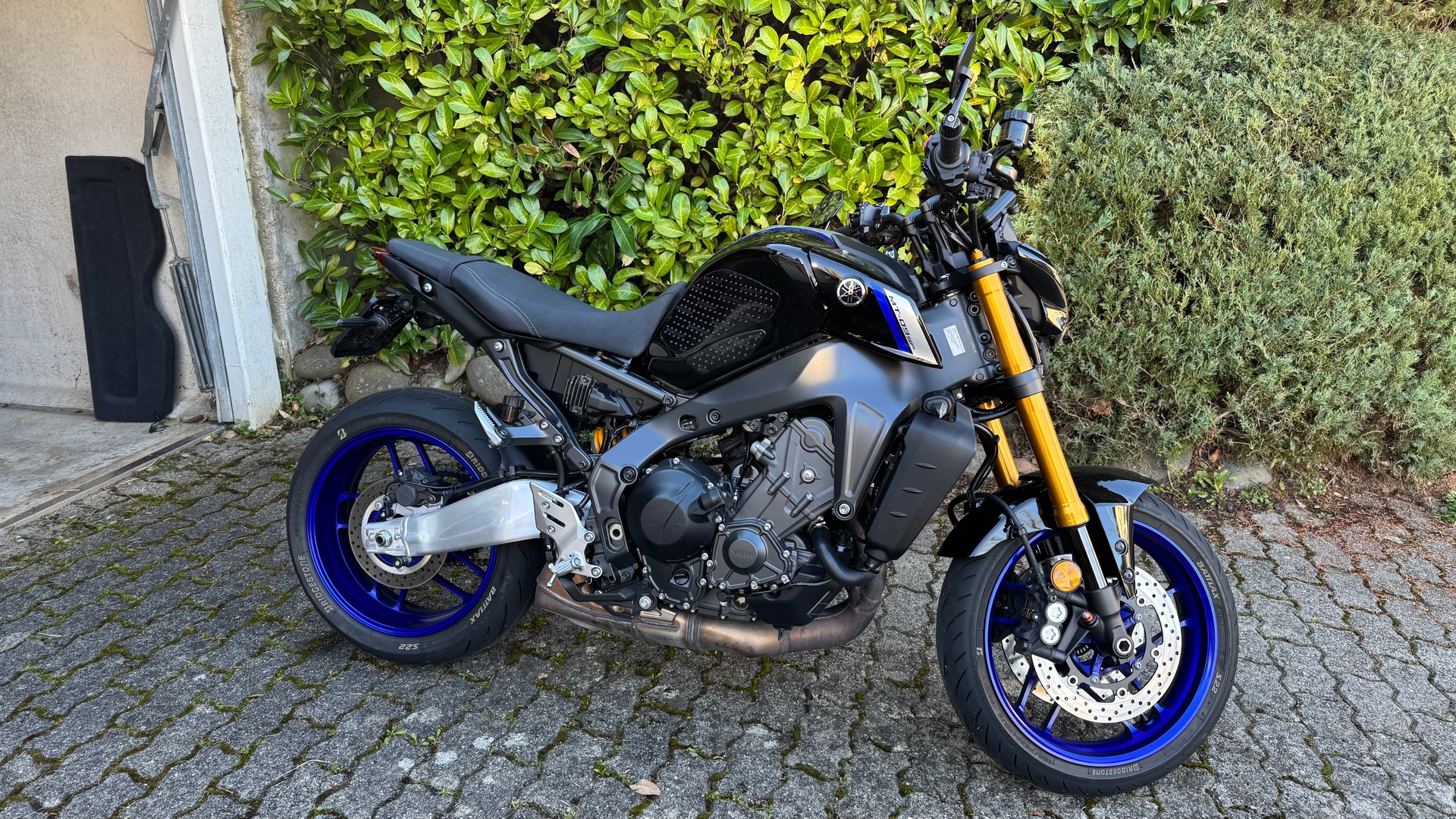 YAMAHA MT-09 SP-image-2