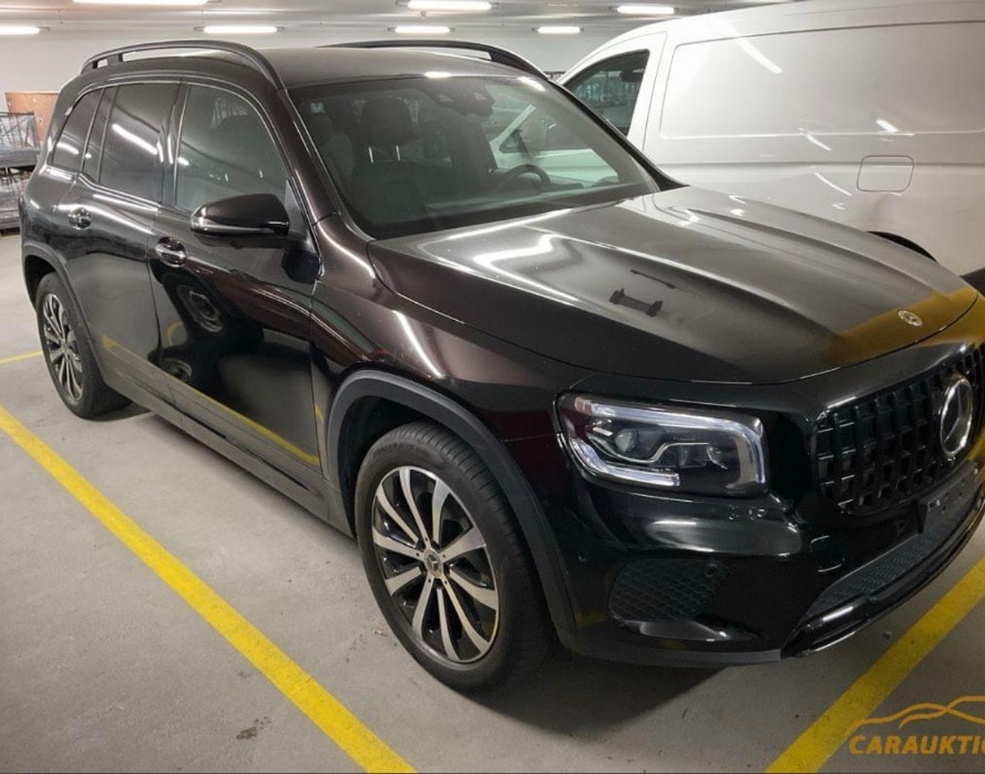 MERCEDES-BENZ GLB 250 4Matic AMG Line 8G-Tronic
