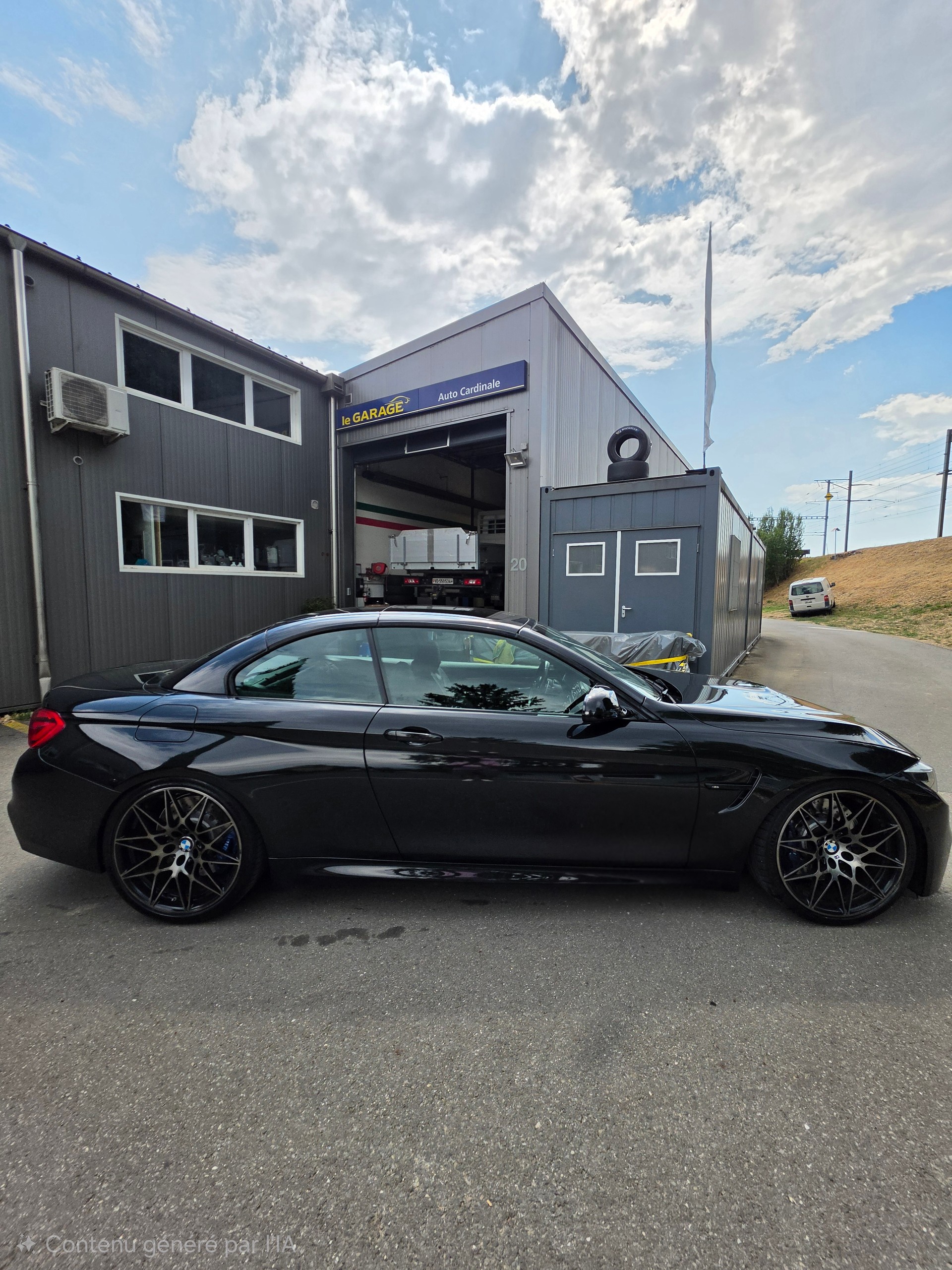 BMW M4 Cabriolet Drivelogic M Competition-image-26