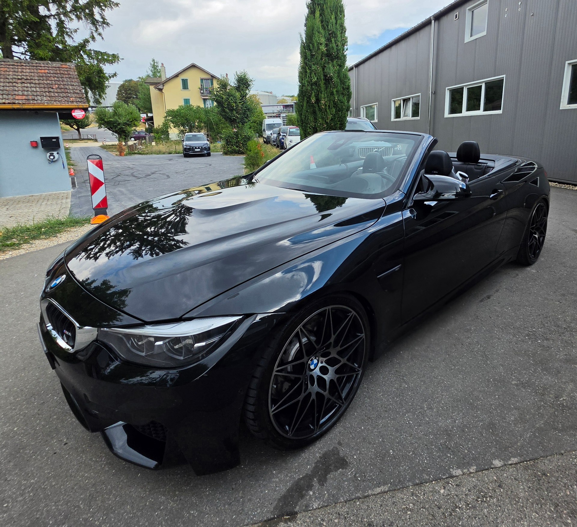 BMW M4 Cabriolet Drivelogic M Competition