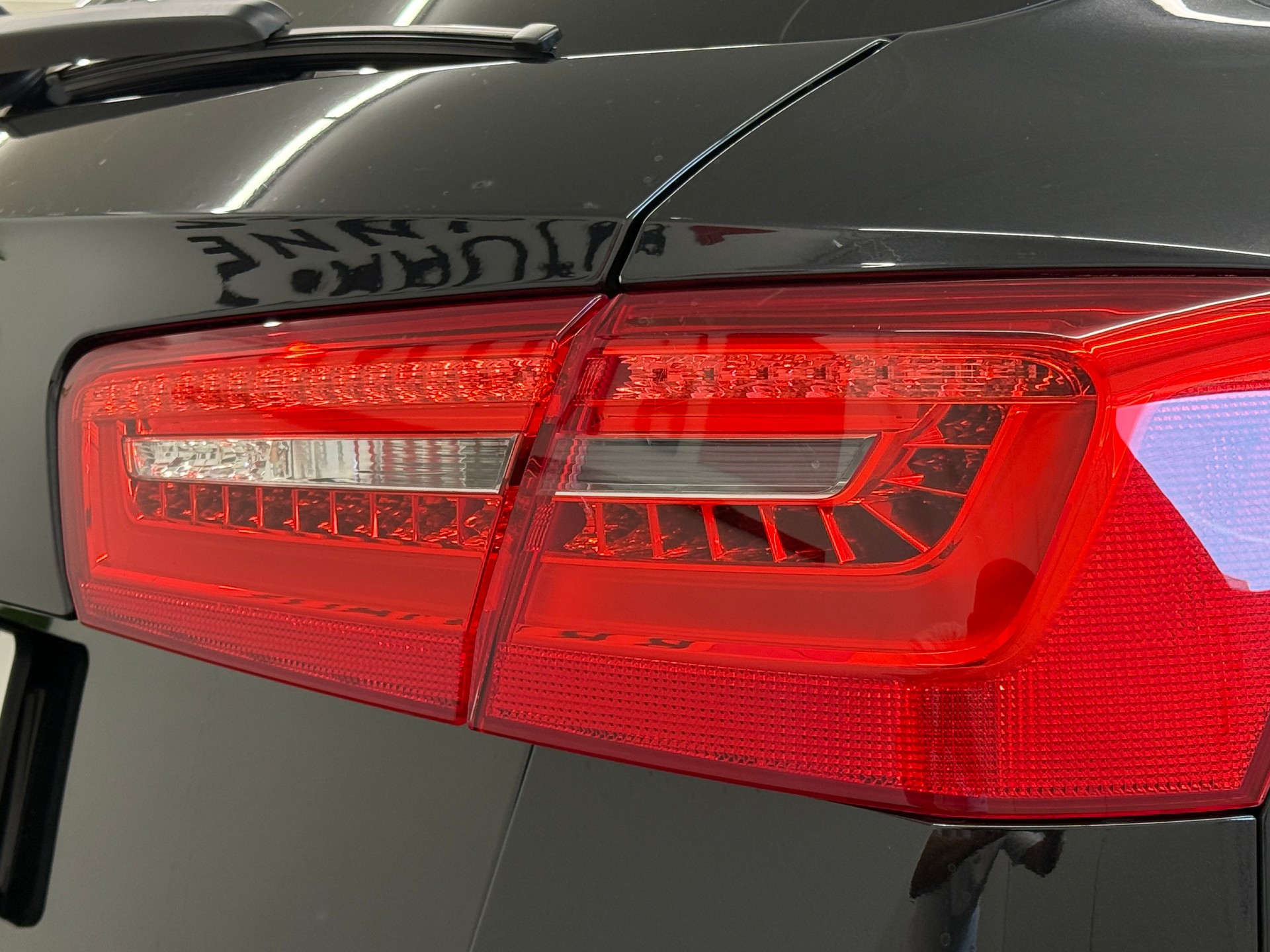 AUDI A6 allroad 3.0 BiTDI V6 quattro tiptronic-image-11