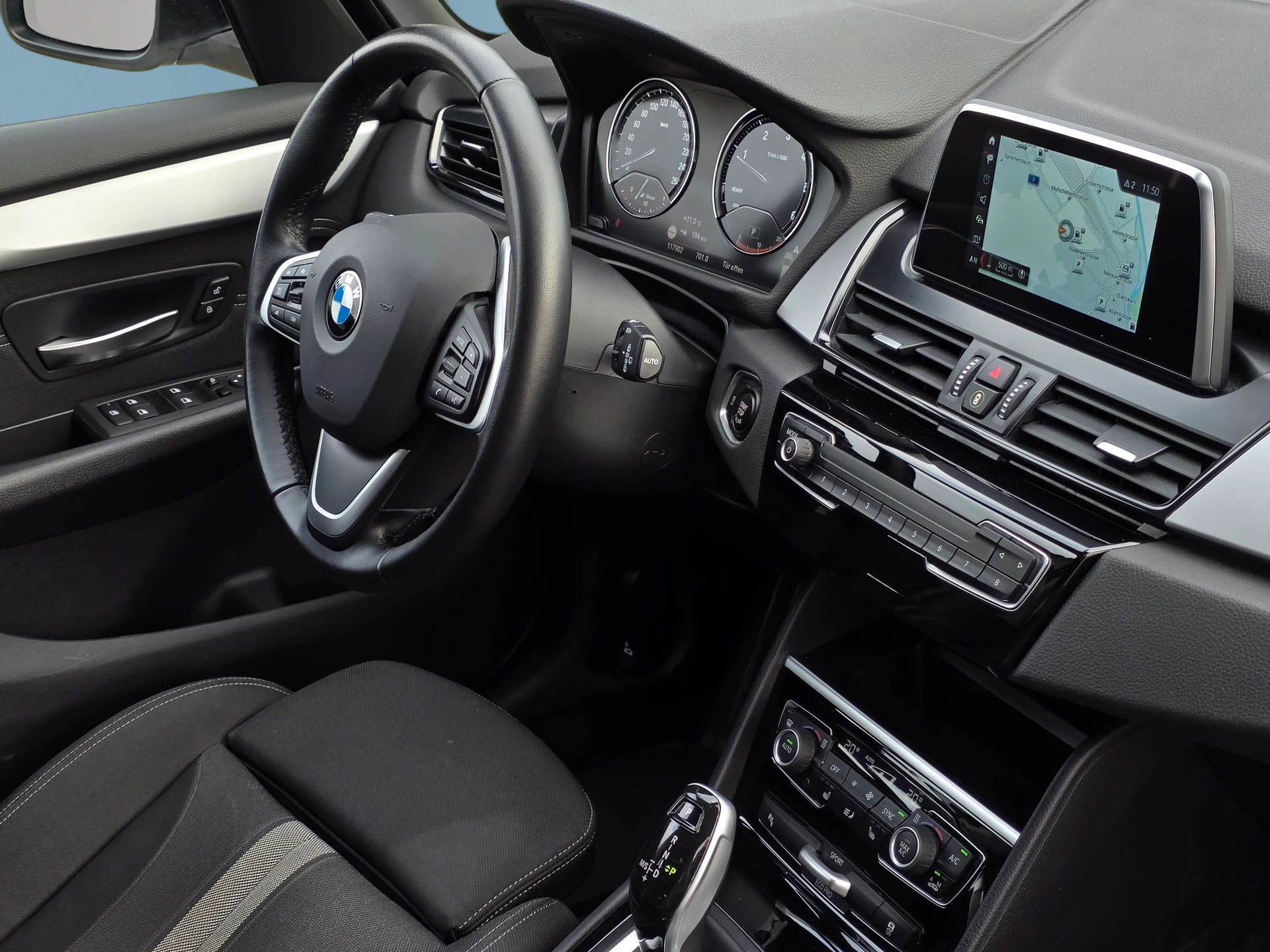 BMW 218d xDrive Gran Tourer Steptronic * CH-Fahrzeug * ab MFK *-image-17