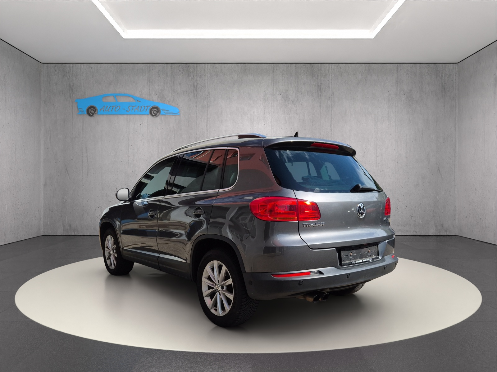 VW Tiguan 2.0 TSI Sport&Style 4Motion DSG-showroom-element-2