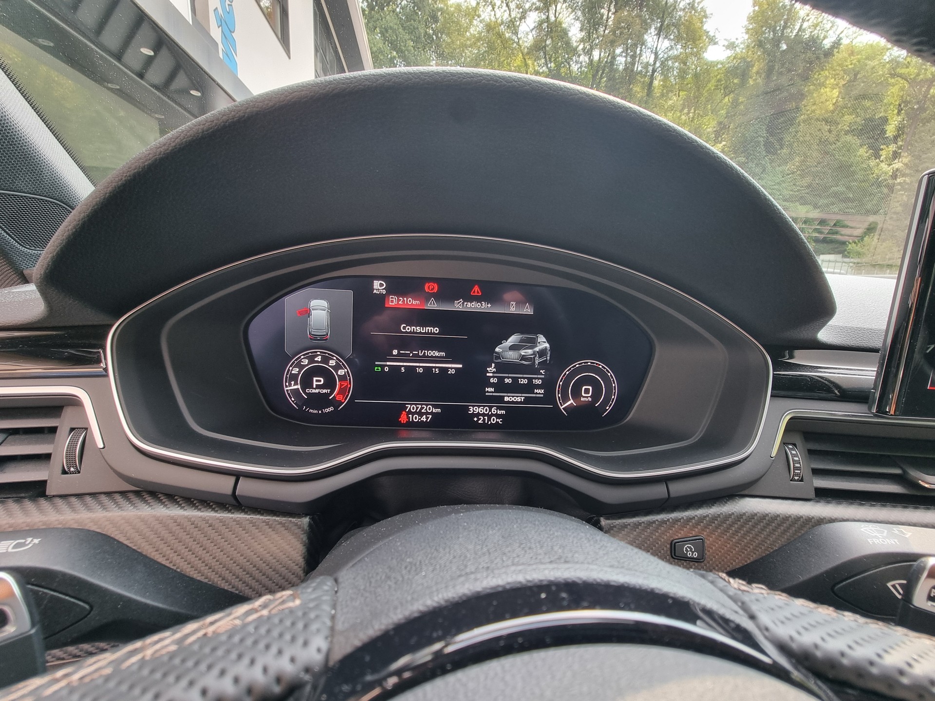 AUDI RS4 Avant quattro tiptronic-image-6