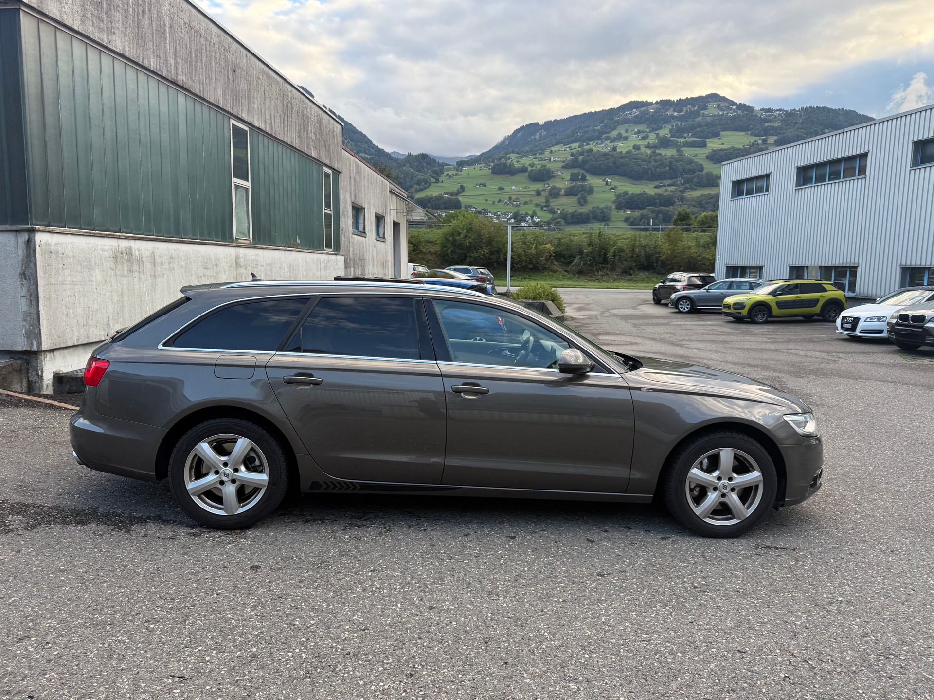 AUDI A6 Avant 3.0 TDI V6 quattro S-tronic-image-8