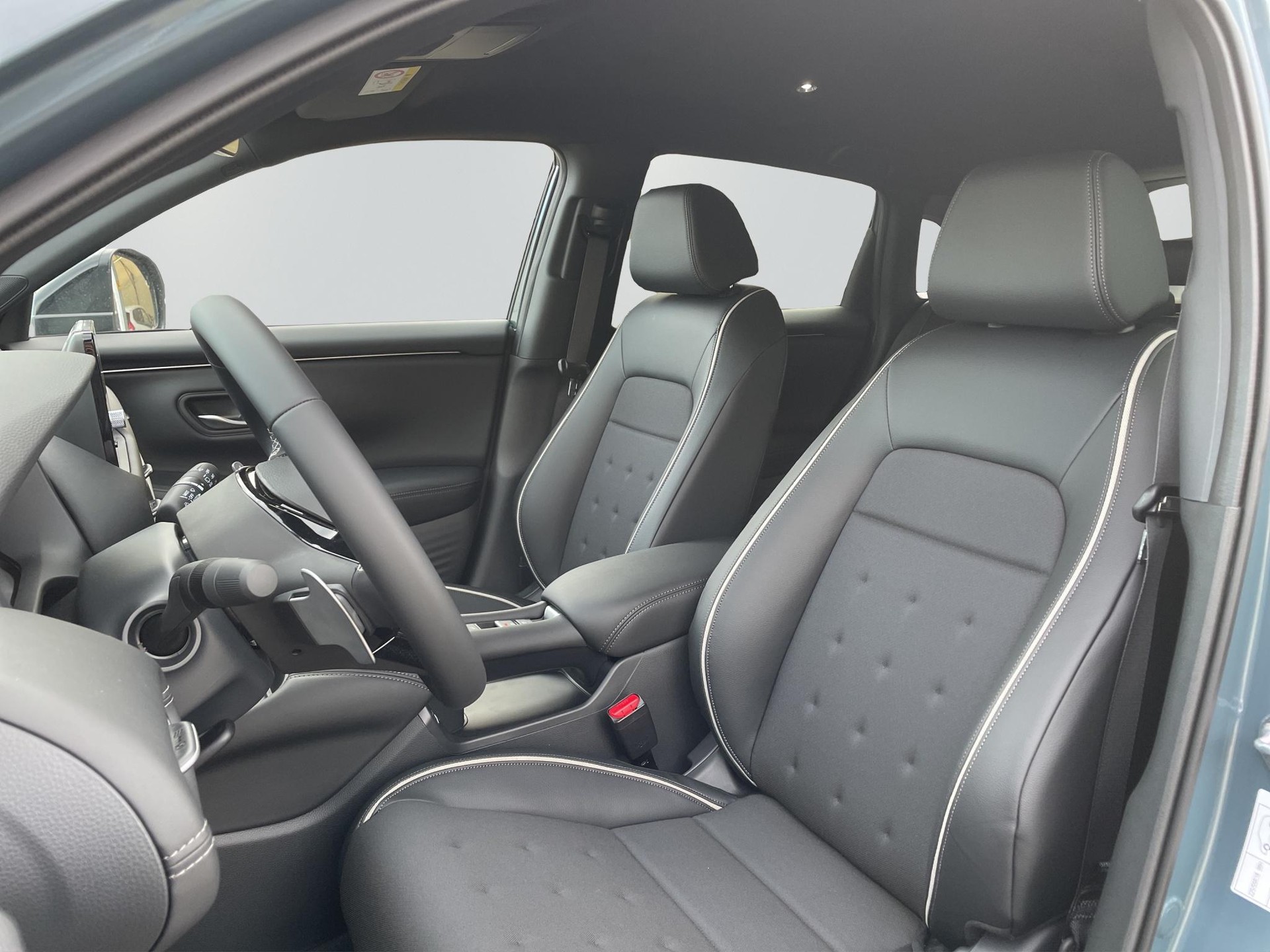 HONDA ZR-V 2.0 i-MMD Sport-image-10