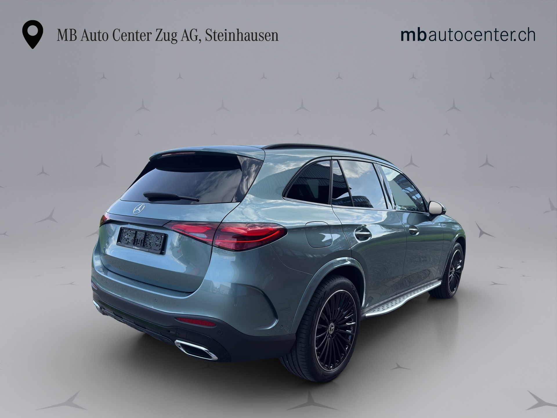 MERCEDES-BENZ GLC 220 d AMG Line 4matic-image-5