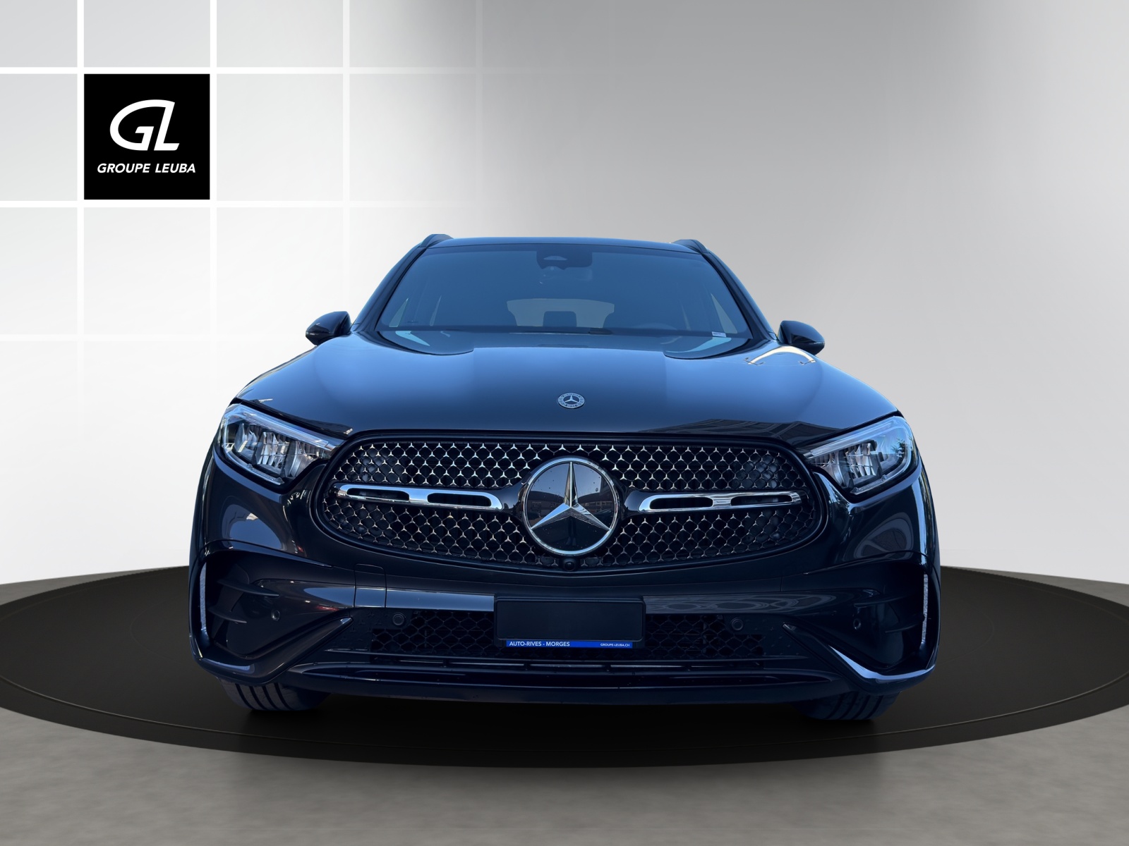 MERCEDES-BENZ GLC 300 4Matic 9G-Tronic-showroom-element-1