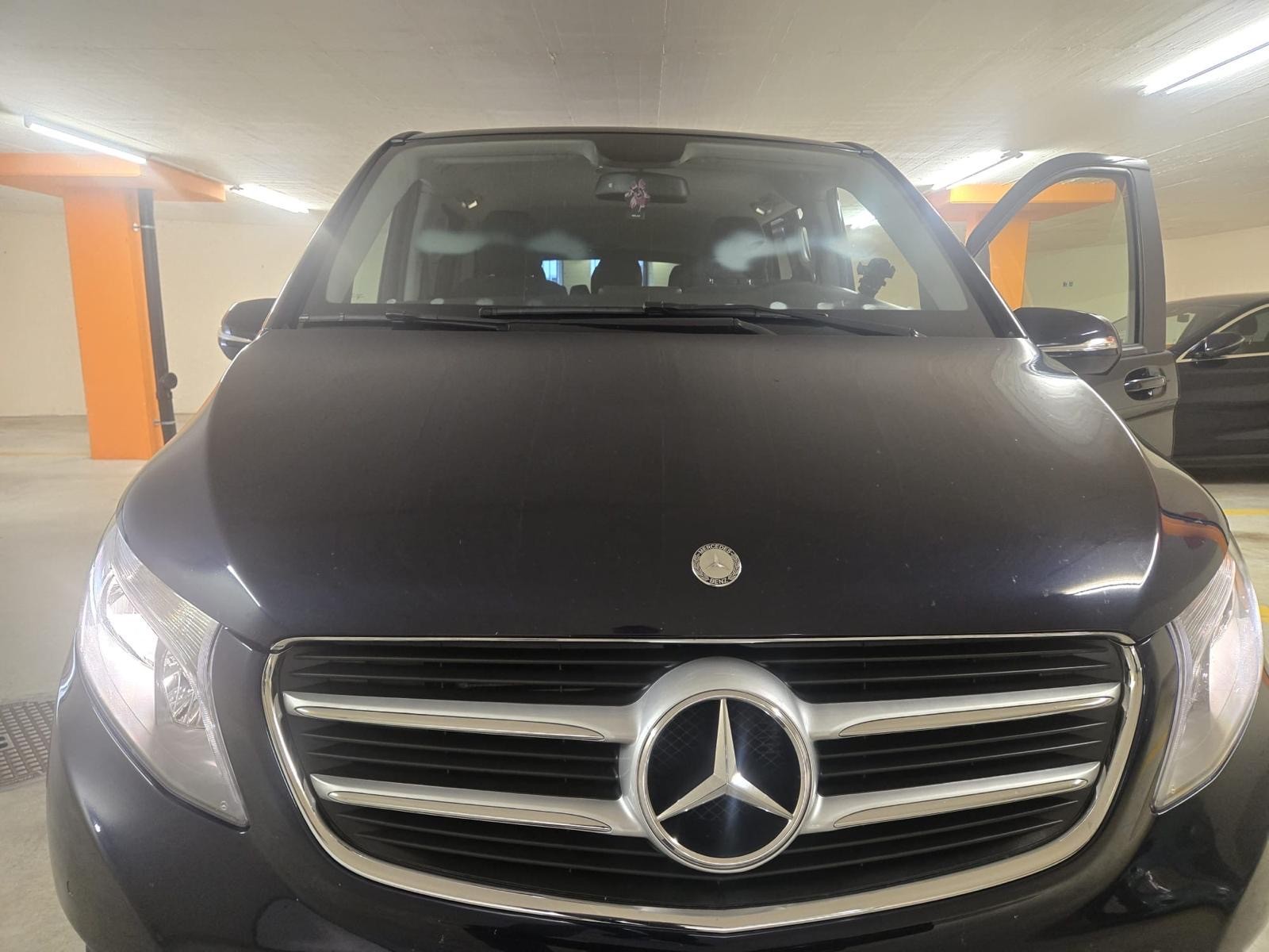 MERCEDES-BENZ V 220 CDI lang-image-5