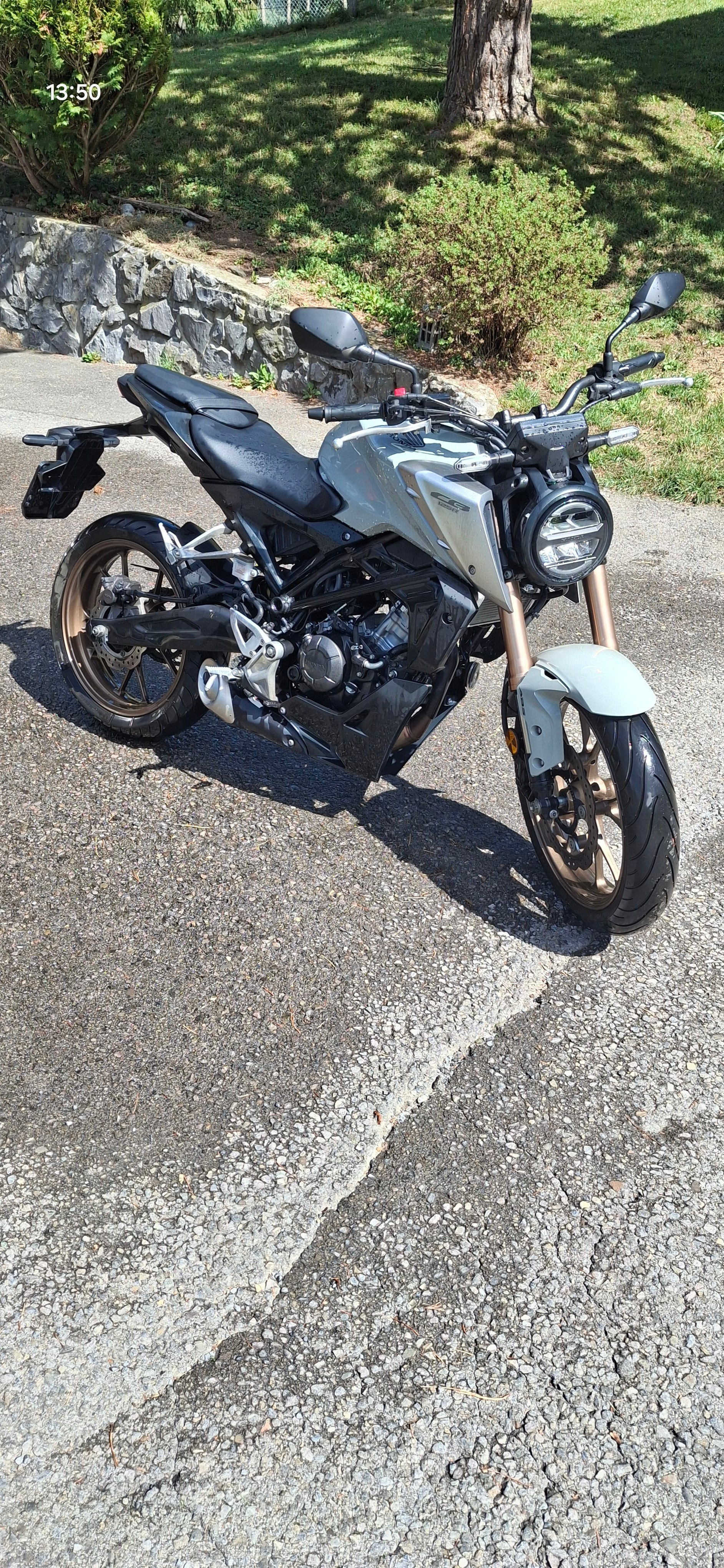 HONDA CB 125 R-image-1