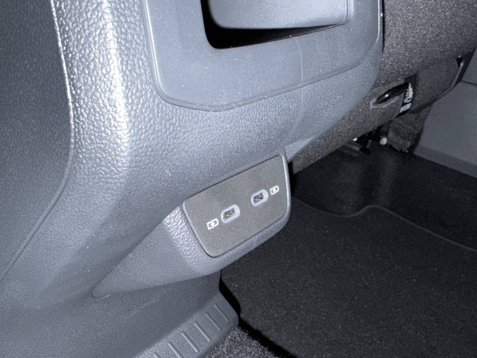 VW T-Cross 1.0 TSI EVO United DSG-image-13