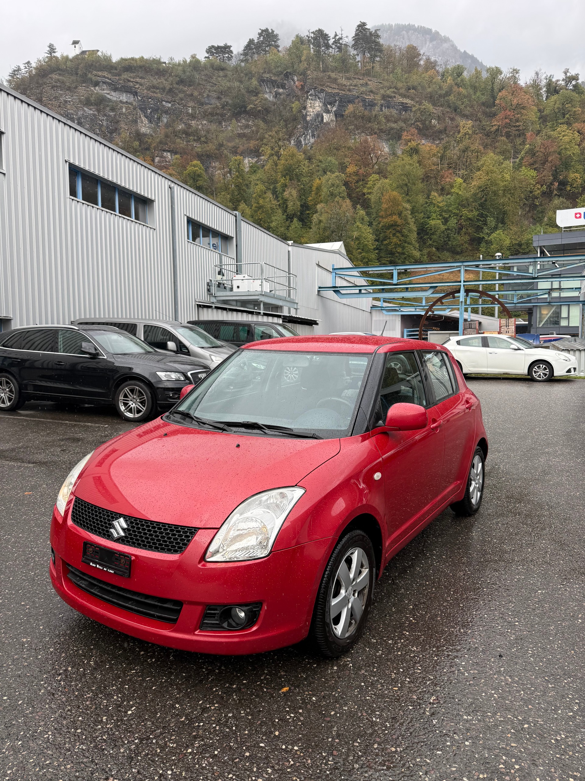 SUZUKI Swift 1.3i 16V GL 4x4