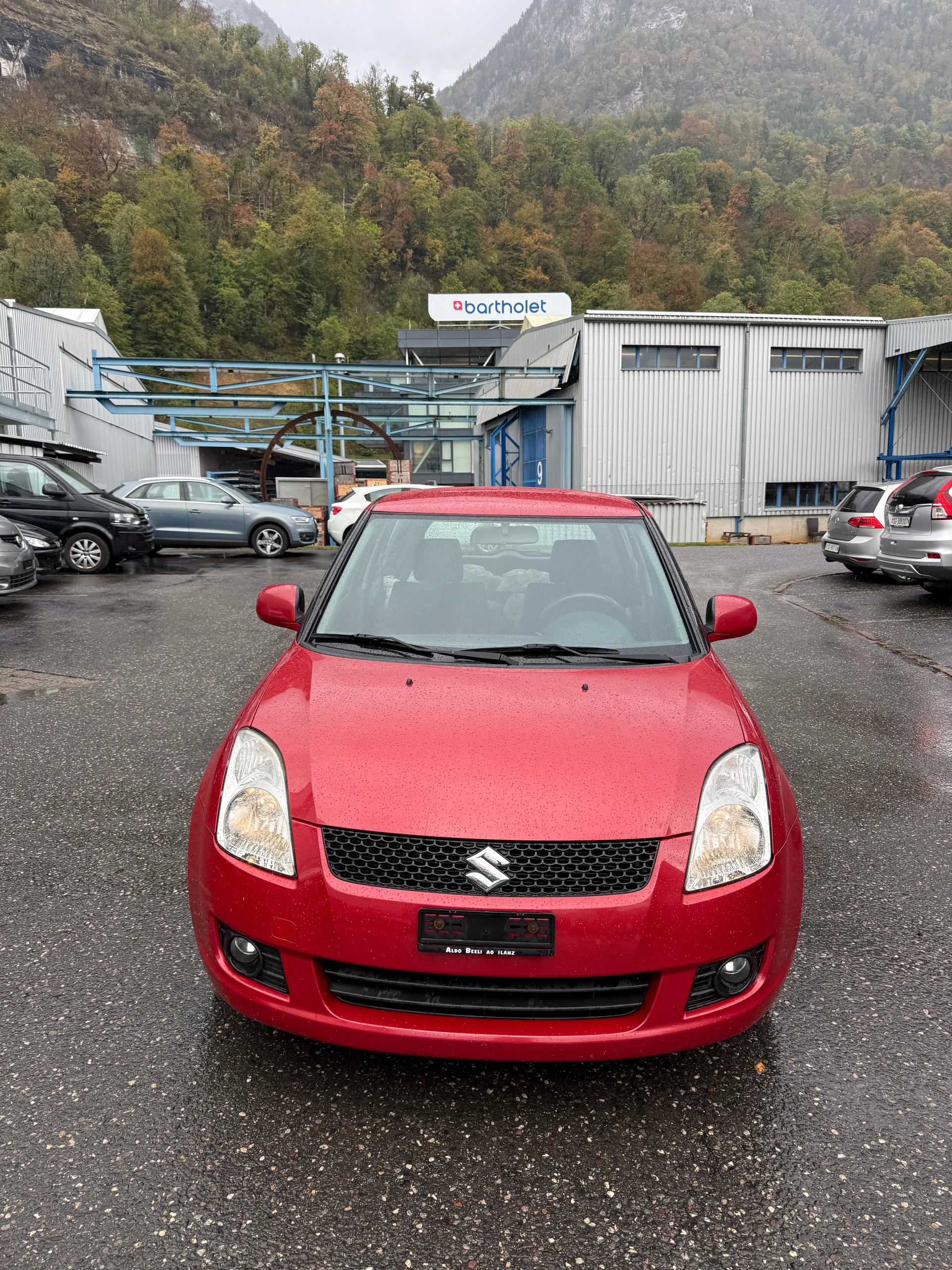 SUZUKI Swift 1.3i 16V GL 4x4-showroom-element-2